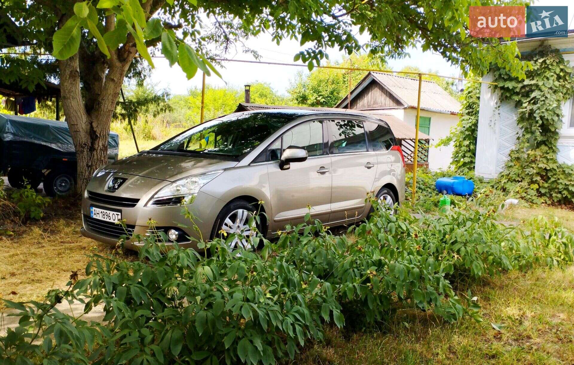 Peugeot 5008 2011 VIN VF30ERHE8BS103812 фото оголошення 33 з 40