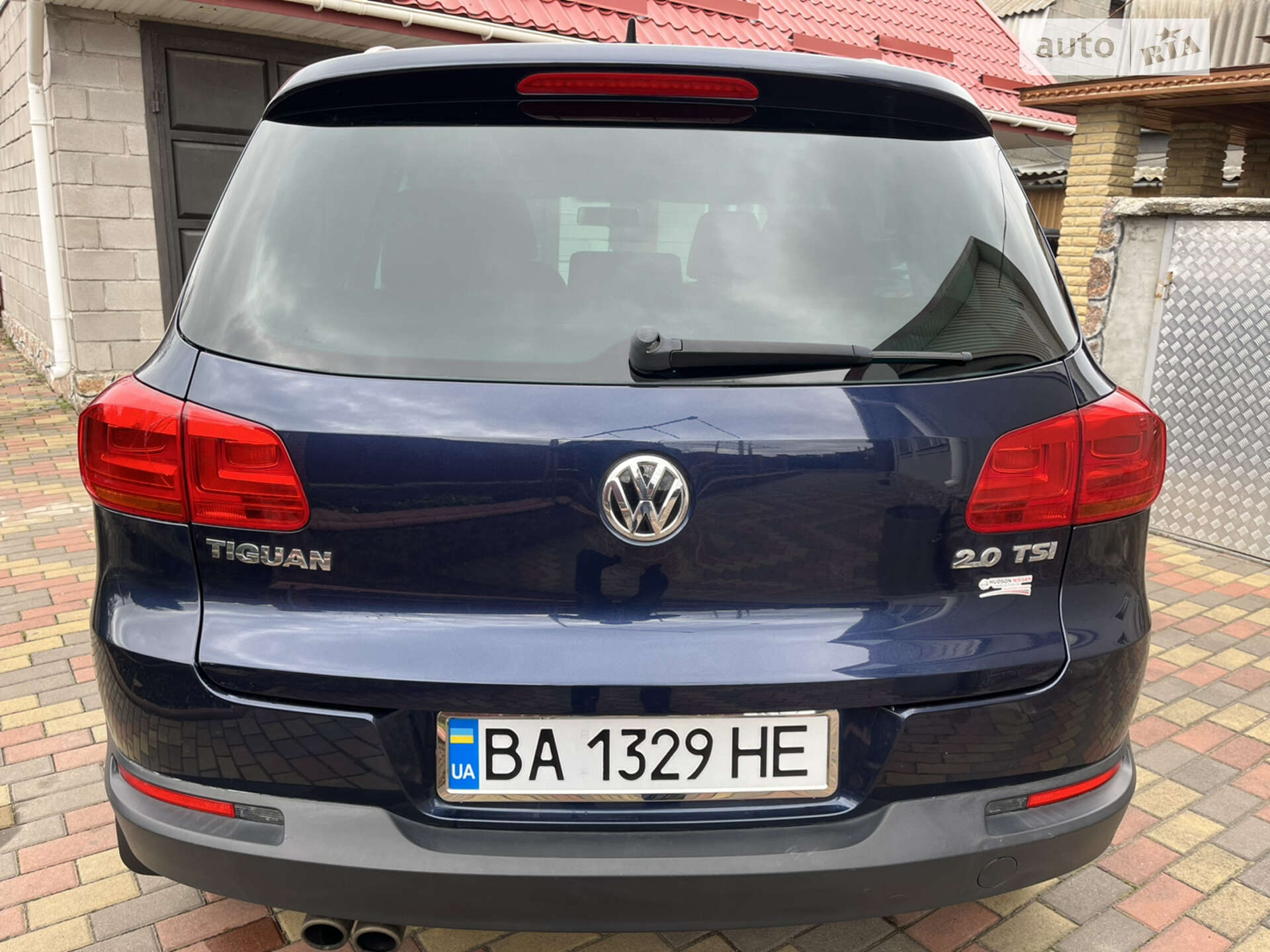 Volkswagen Tiguan 2015 VIN WVGAV7AX0FW569197 фото оголошення 2 з 24