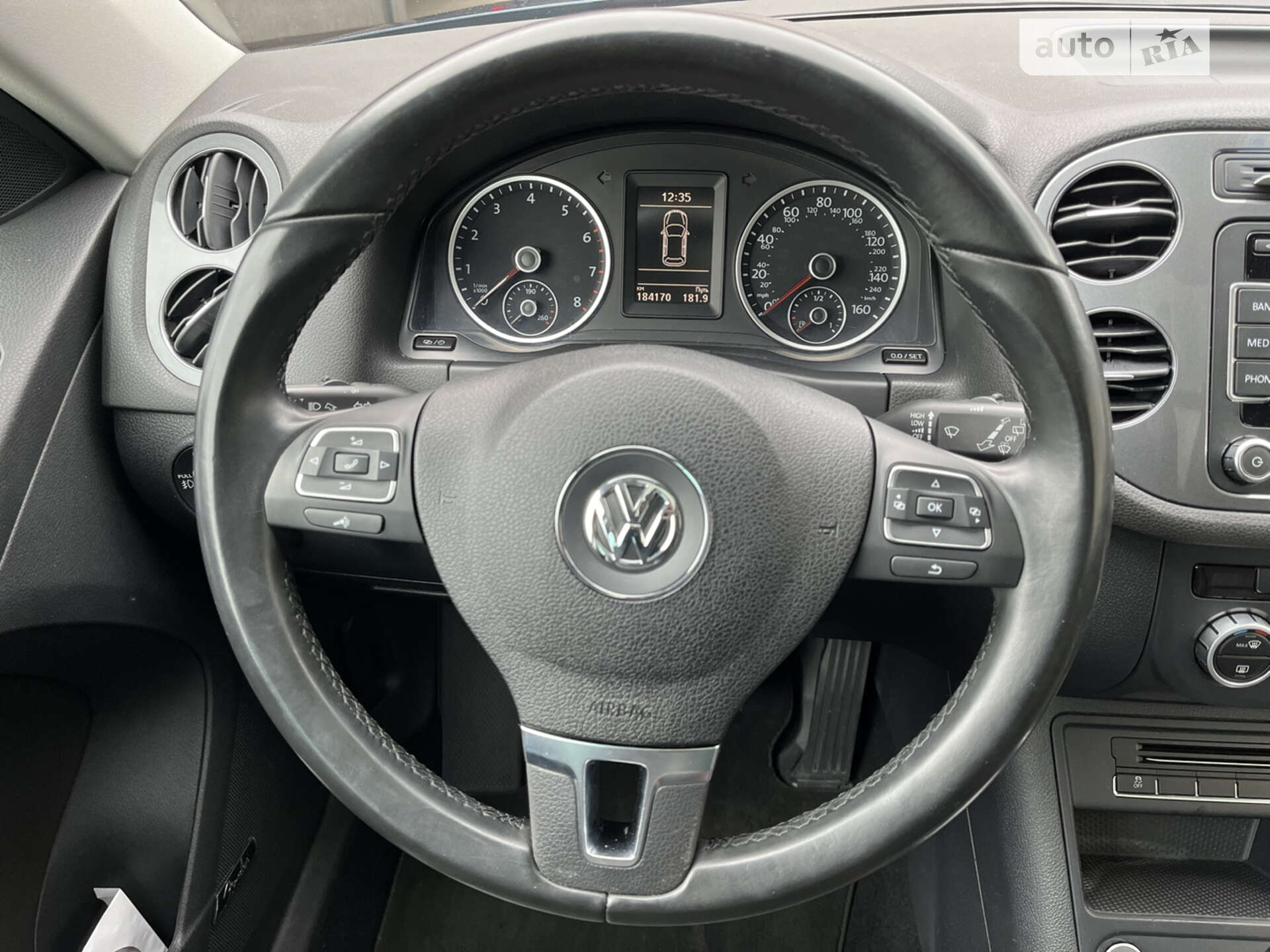 Volkswagen Tiguan 2015 VIN WVGAV7AX0FW569197 фото оголошення 13 з 24