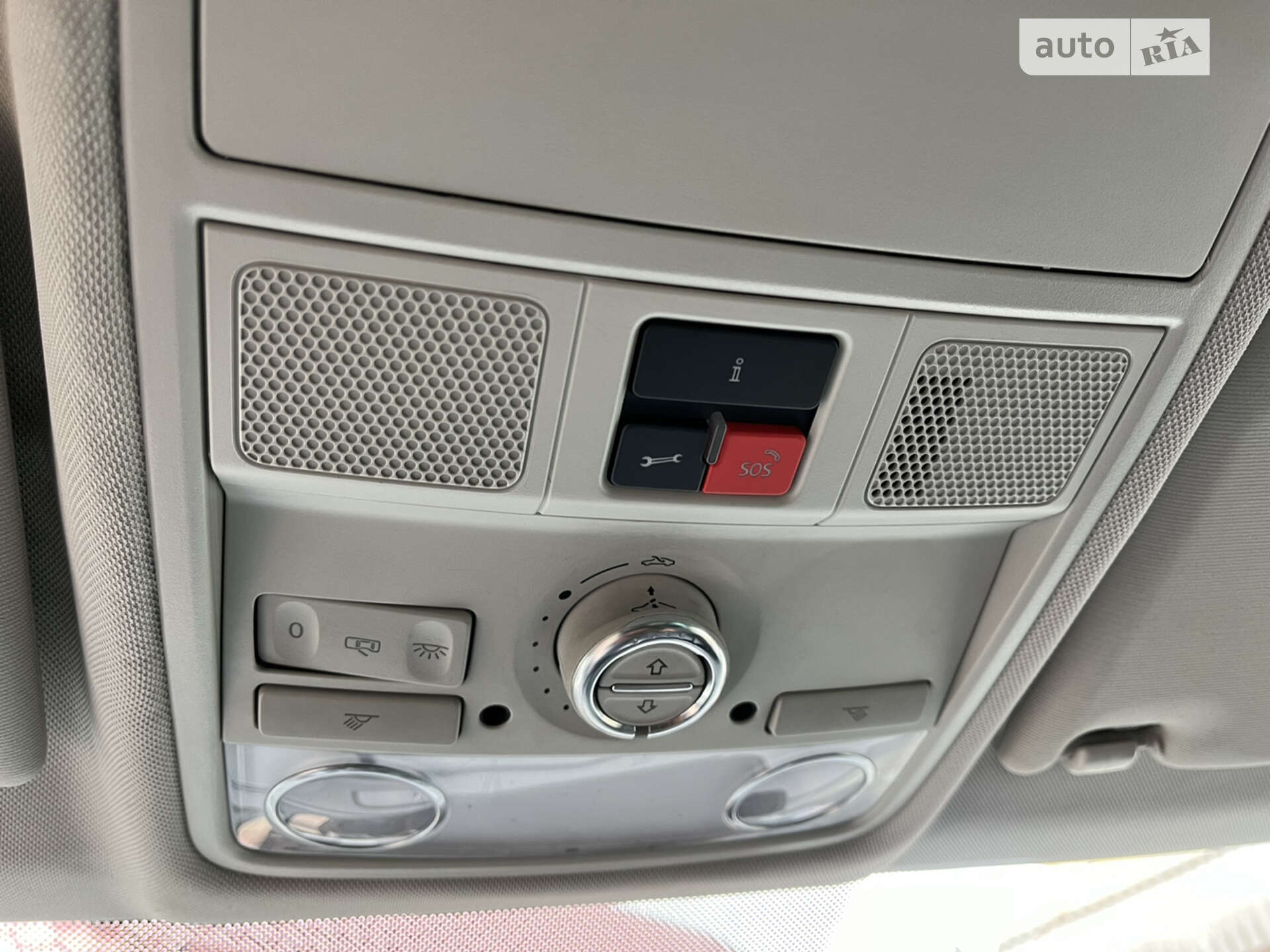 Volkswagen Tiguan 2015 VIN WVGAV7AX0FW569197 фото оголошення 15 з 24
