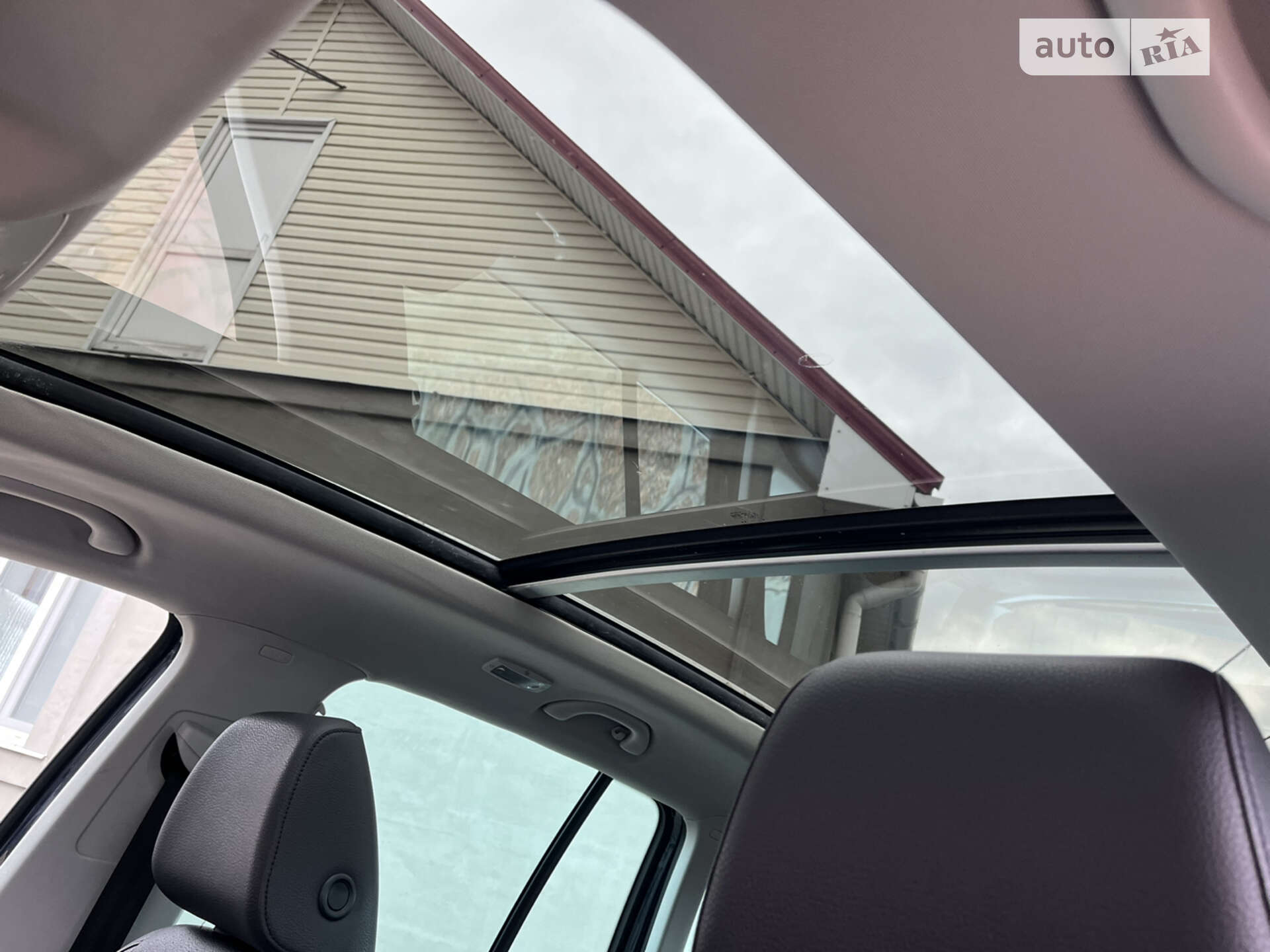 Volkswagen Tiguan 2015 VIN WVGAV7AX0FW569197 фото оголошення 18 з 24