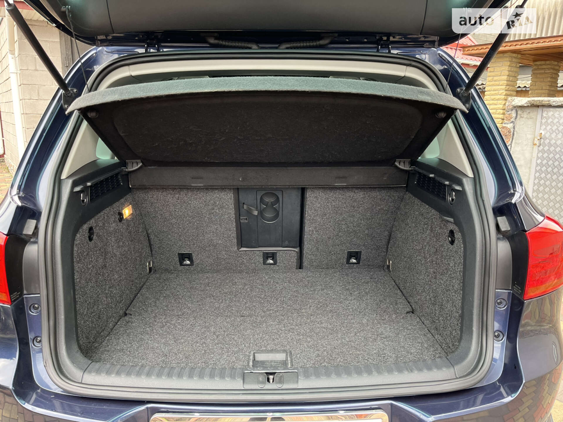 Volkswagen Tiguan 2015 VIN WVGAV7AX0FW569197 фото оголошення 19 з 24