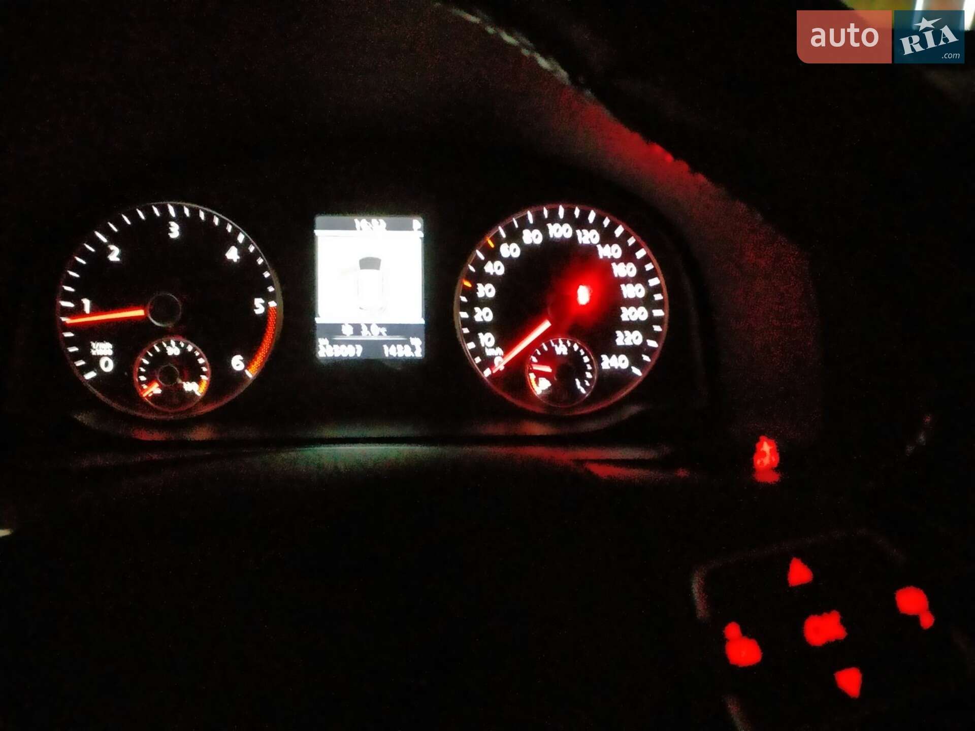 Volkswagen Touran 2011 VIN WVGZZZ1TZBW069737 фото оголошення 13 з 16