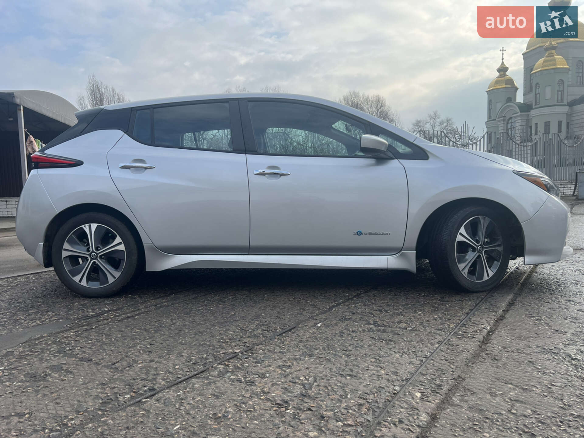 Nissan Leaf 2019 VIN 1N4AZ1CP0KC308303 фото оголошення 5 з 14