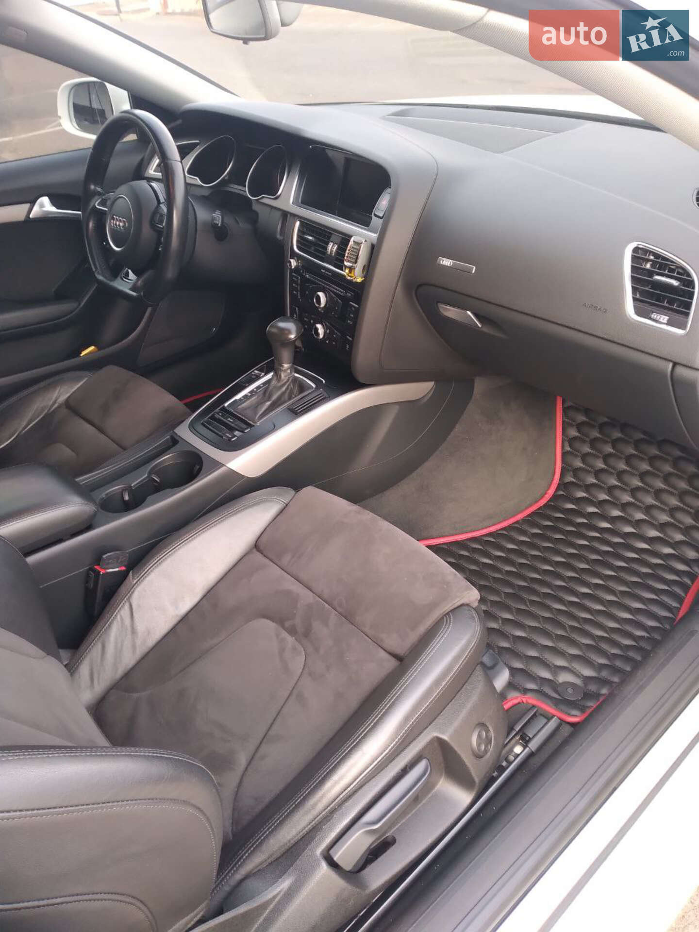 Audi A5 2012 VIN WAUZZZ8T4DA032012 фото оголошення 18 з 30