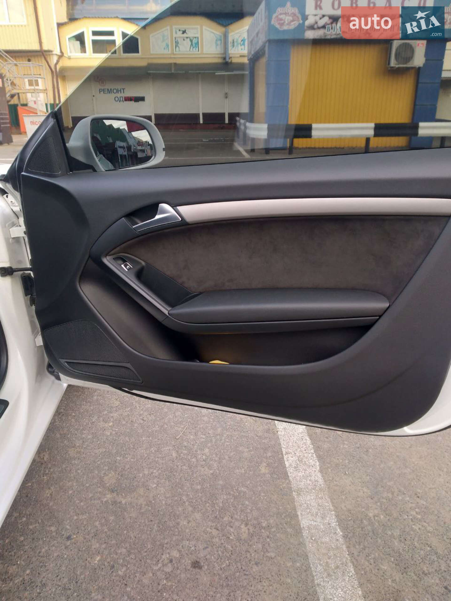 Audi A5 2012 VIN WAUZZZ8T4DA032012 фото оголошення 19 з 30