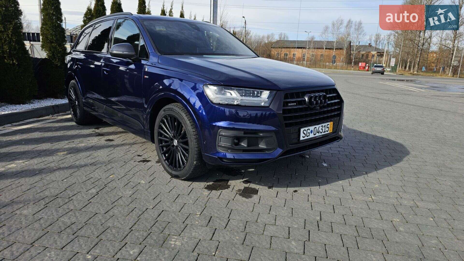 Audi Q7 2019 VIN WAUZZZ4MXKD033613 фото оголошення 10 з 56