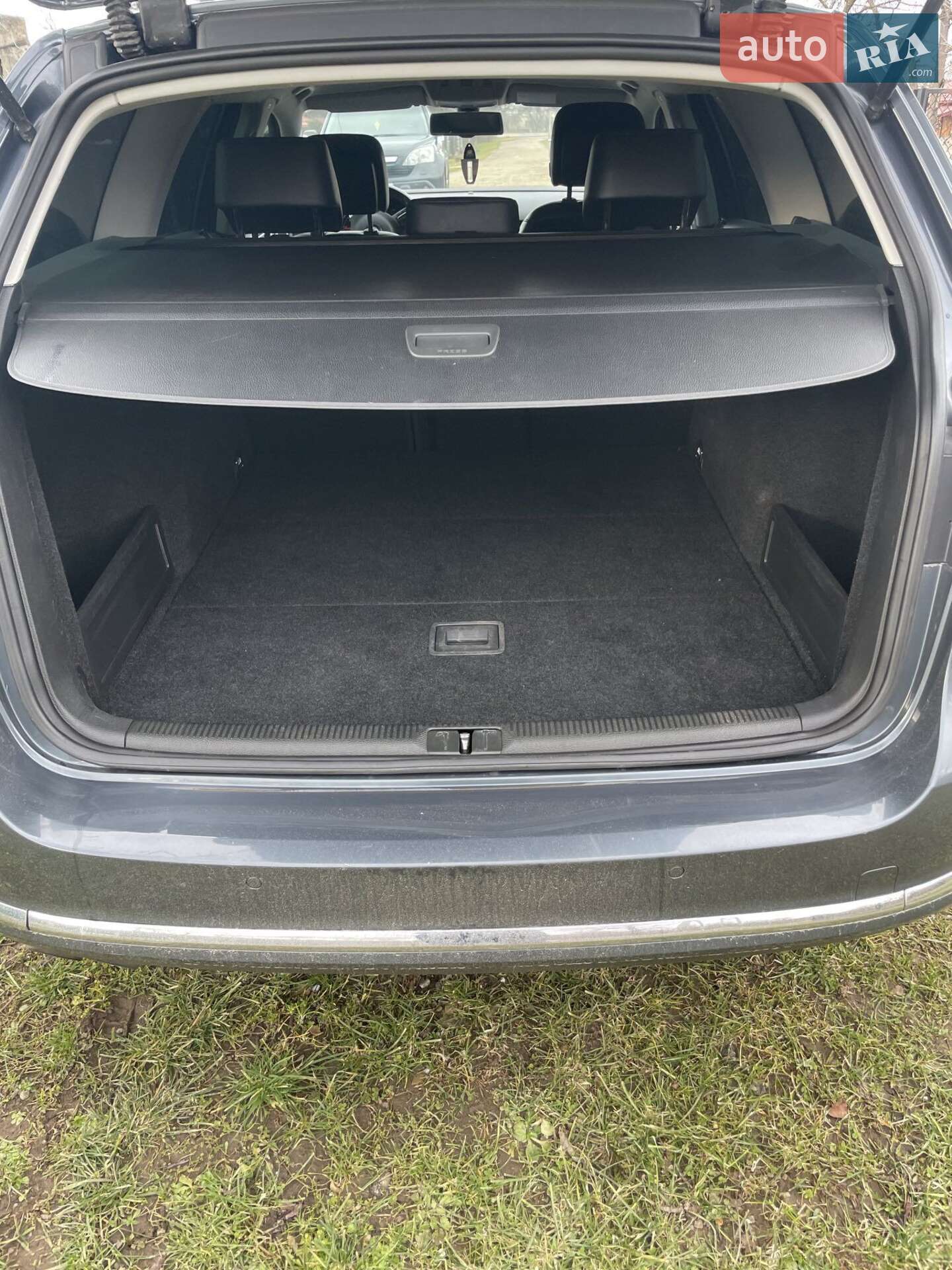Volkswagen Passat 2012 VIN WVWZZZ3CZDE015967 фото оголошення 10 з 27