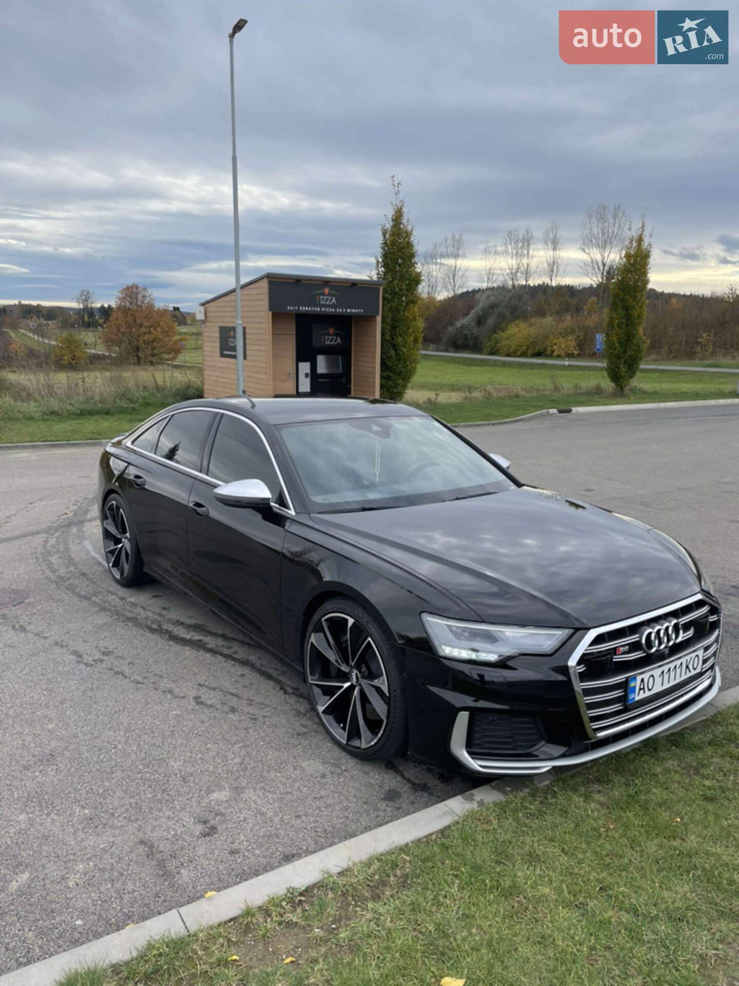 Audi S6 2019 VIN WAUZZZF26KN130474 фото оголошення 11 з 27