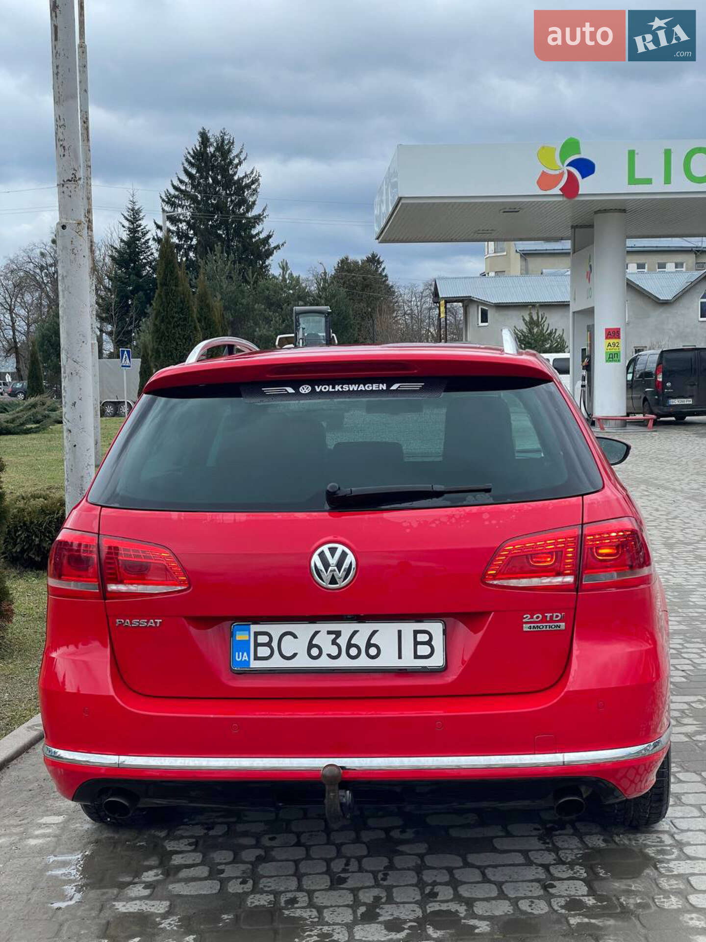 Volkswagen Passat 2013 VIN WVWZZZ3CZDE116676 фото оголошення 10 з 17