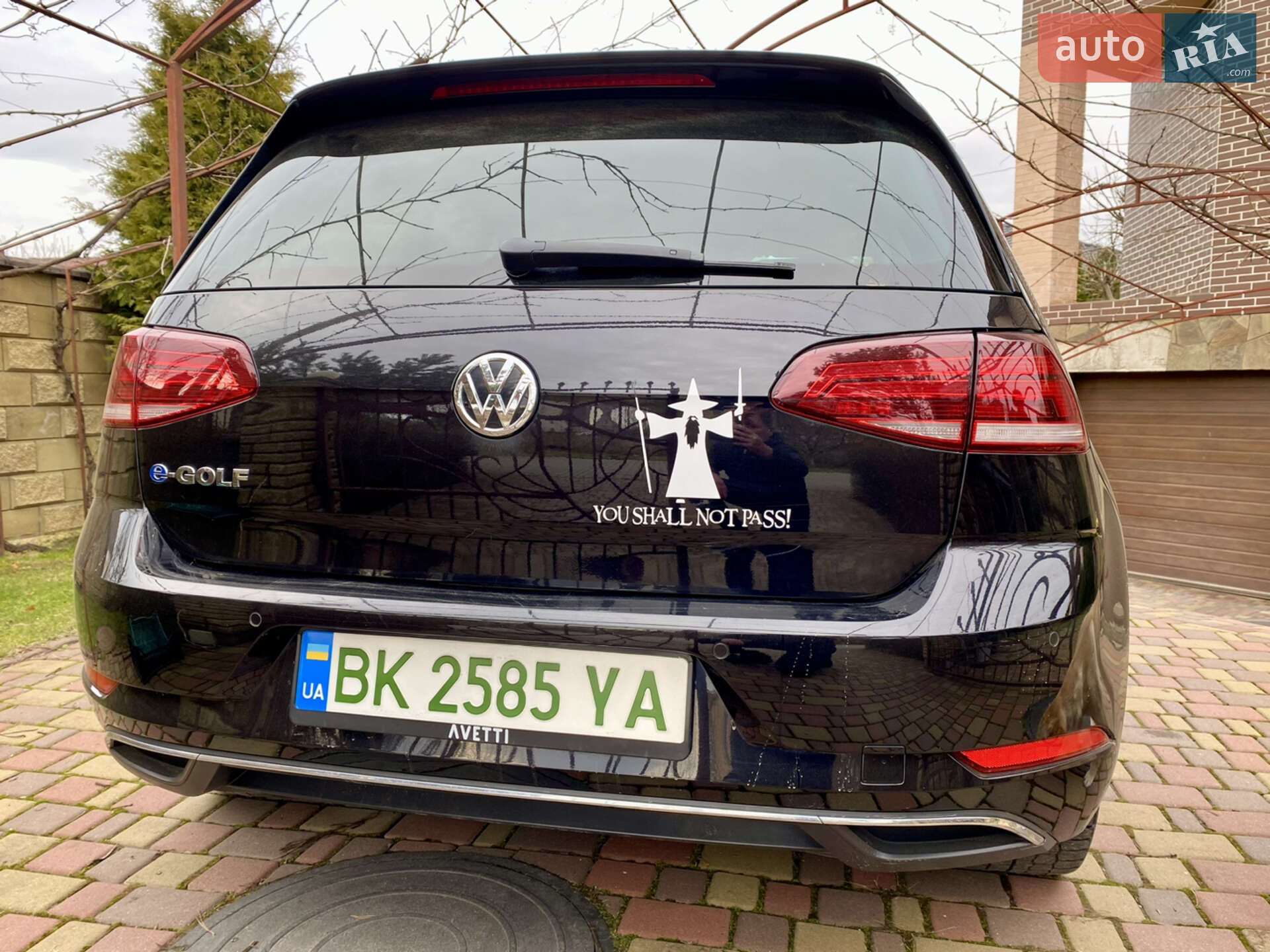 Volkswagen E Golf 2018 VIN WVWZZZAUZJ8910380 фото оголошення 10 з 23