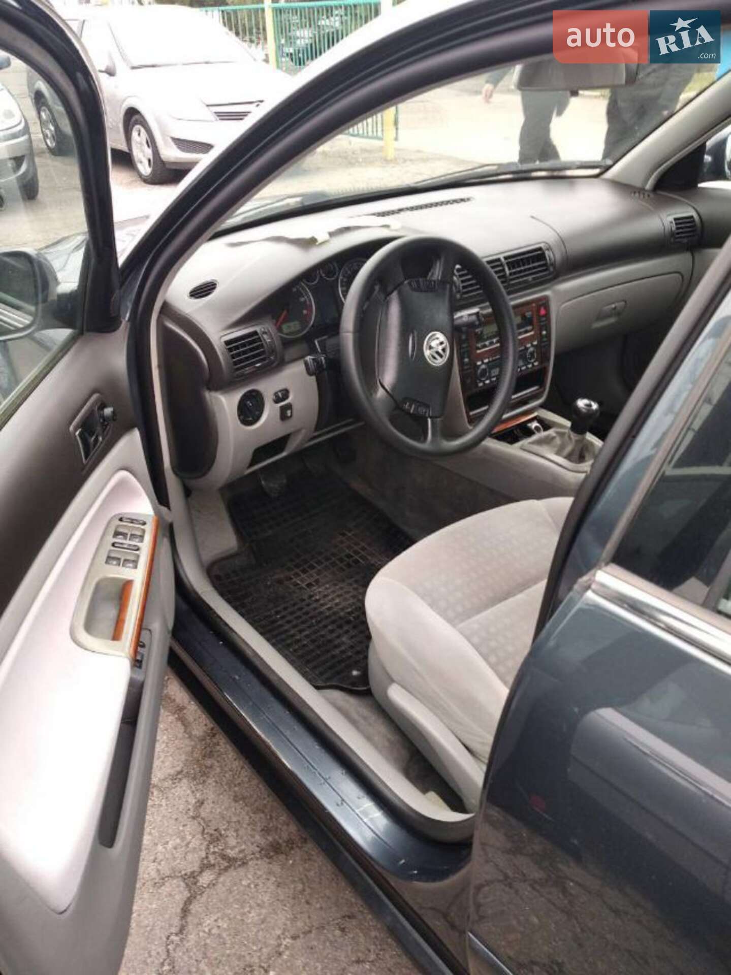 Volkswagen Passat 2001 VIN WVWZZZ3BZ1P206227 фото оголошення 6 з 9