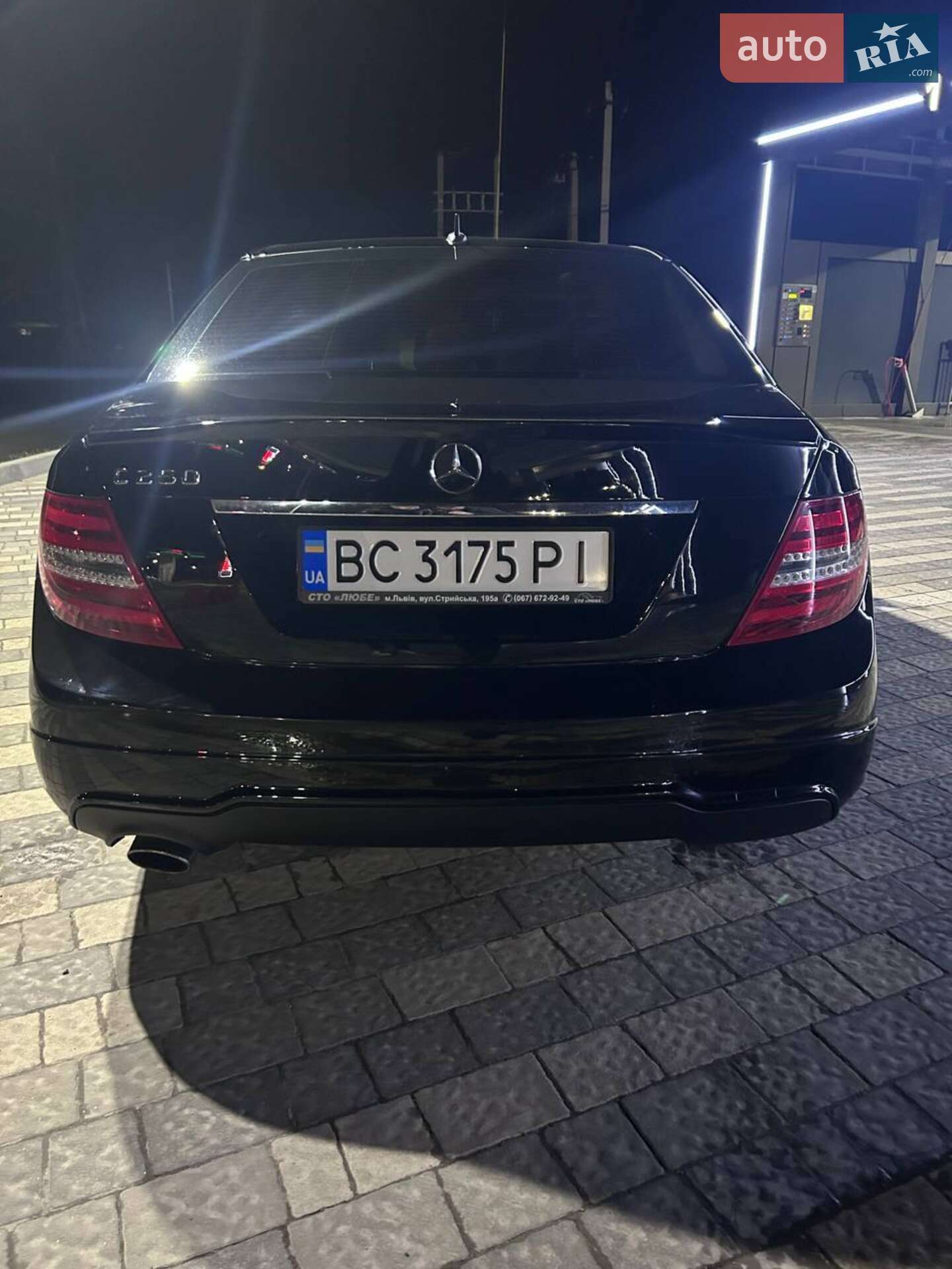 Mercedes-Benz C-Class 2013 VIN WDDGF4HB8ER306169 фото оголошення 3 з 13