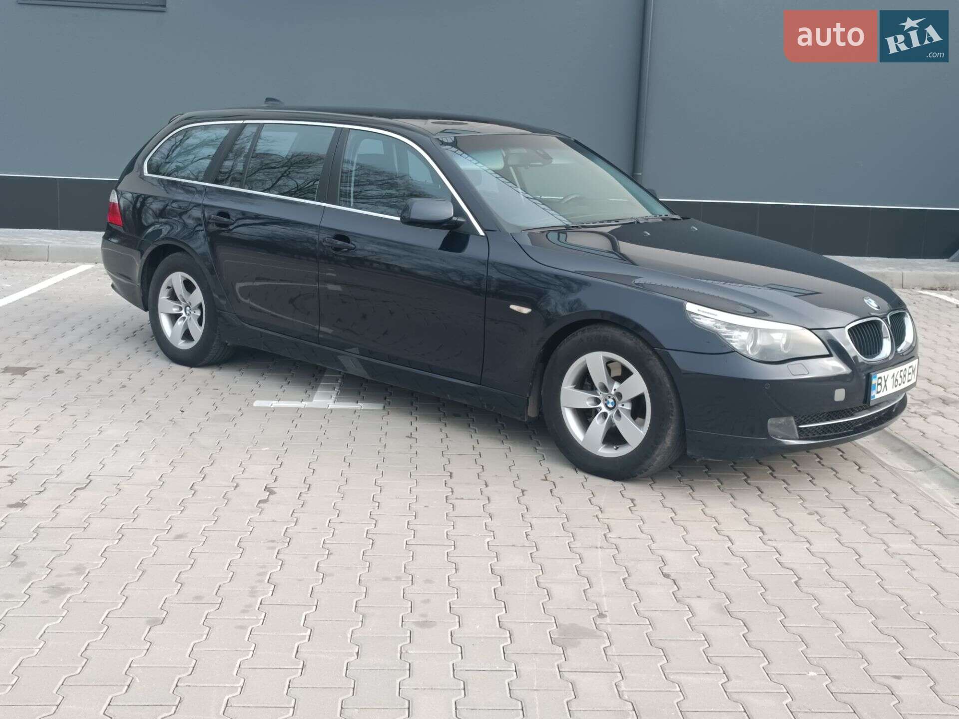 BMW 5 Series 2008 VIN WBAPX31010CX39819 фото оголошення 2 з 18