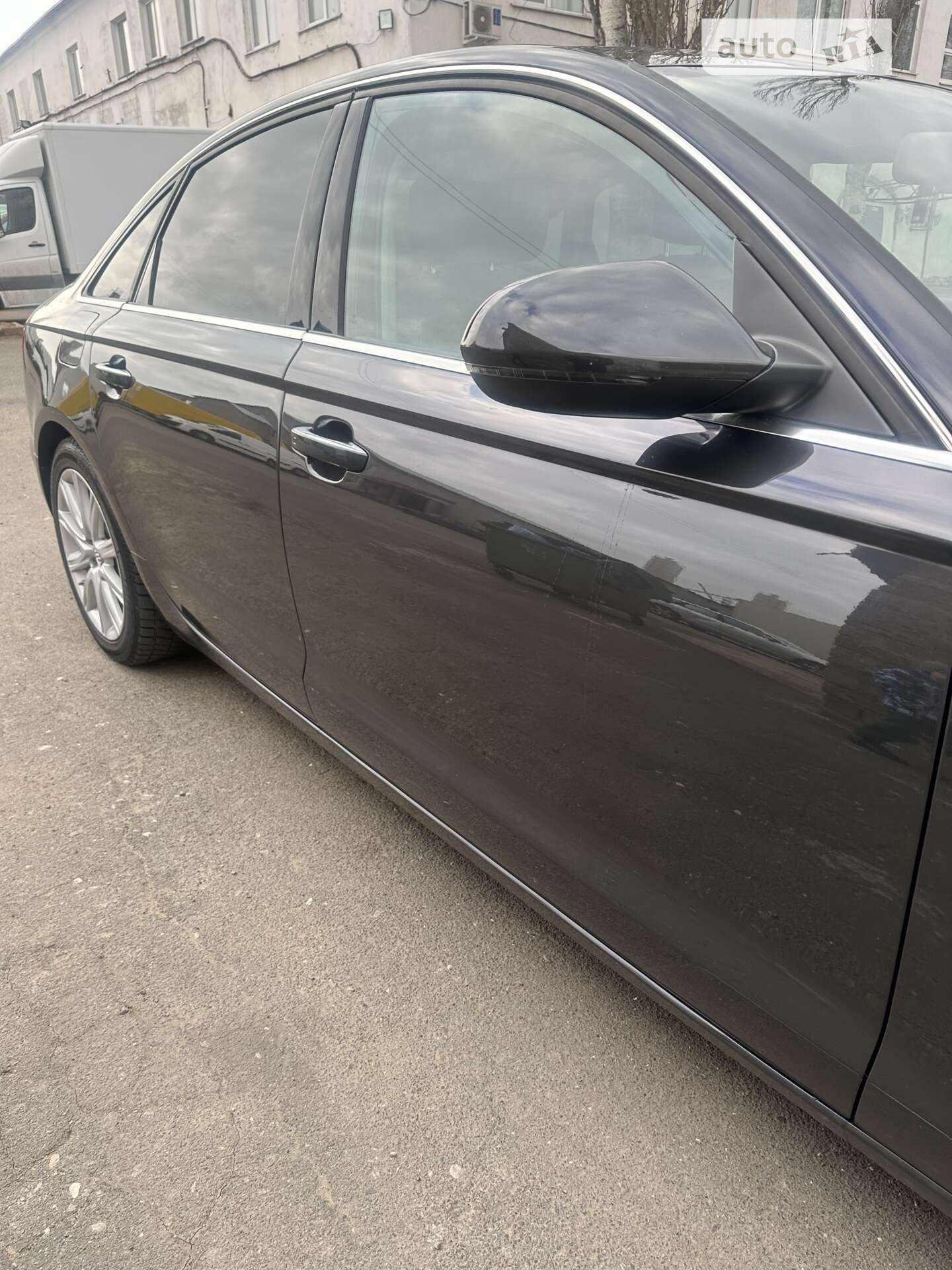 Audi A6 2014 VIN WAUFMAFC9EN119226 фото оголошення 4 з 38