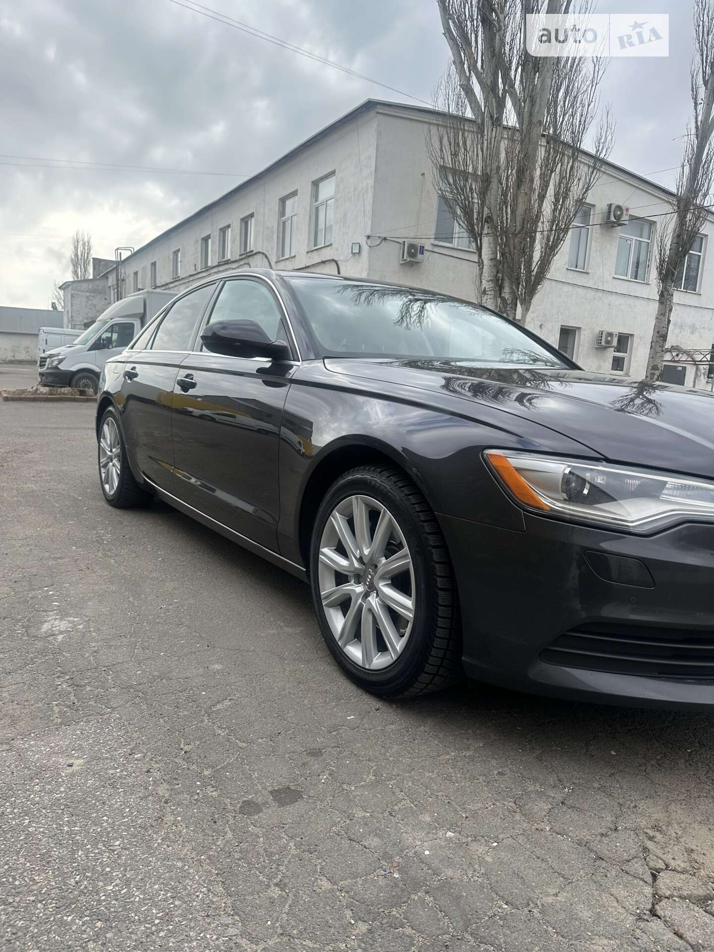 Audi A6 2014 VIN WAUFMAFC9EN119226 фото оголошення 5 з 38