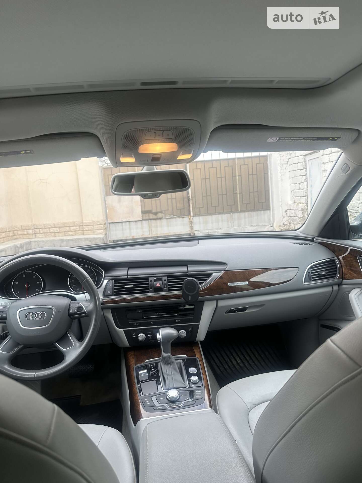 Audi A6 2014 VIN WAUFMAFC9EN119226 фото оголошення 19 з 38
