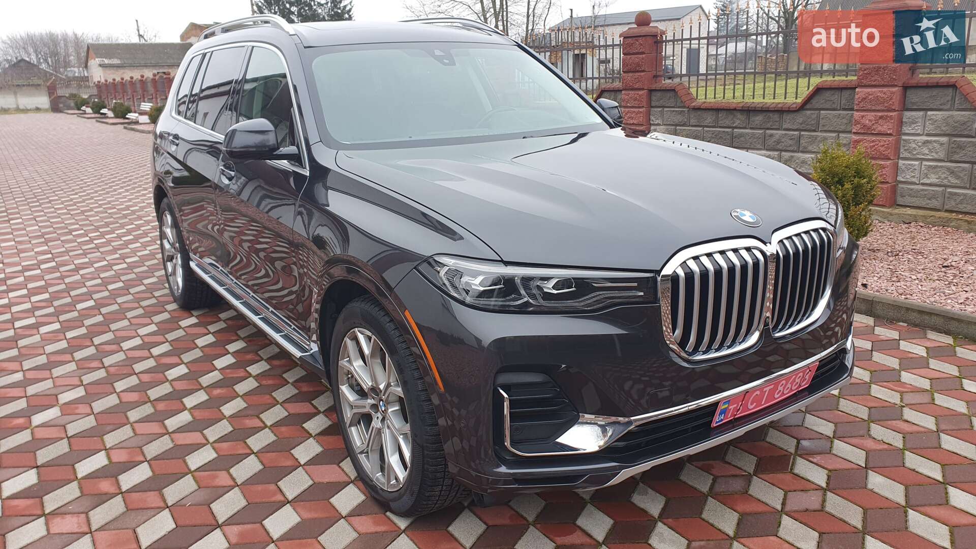 BMW X7 2021 VIN 5UXCW2C07M9H16352 фото оголошення 4 з 37