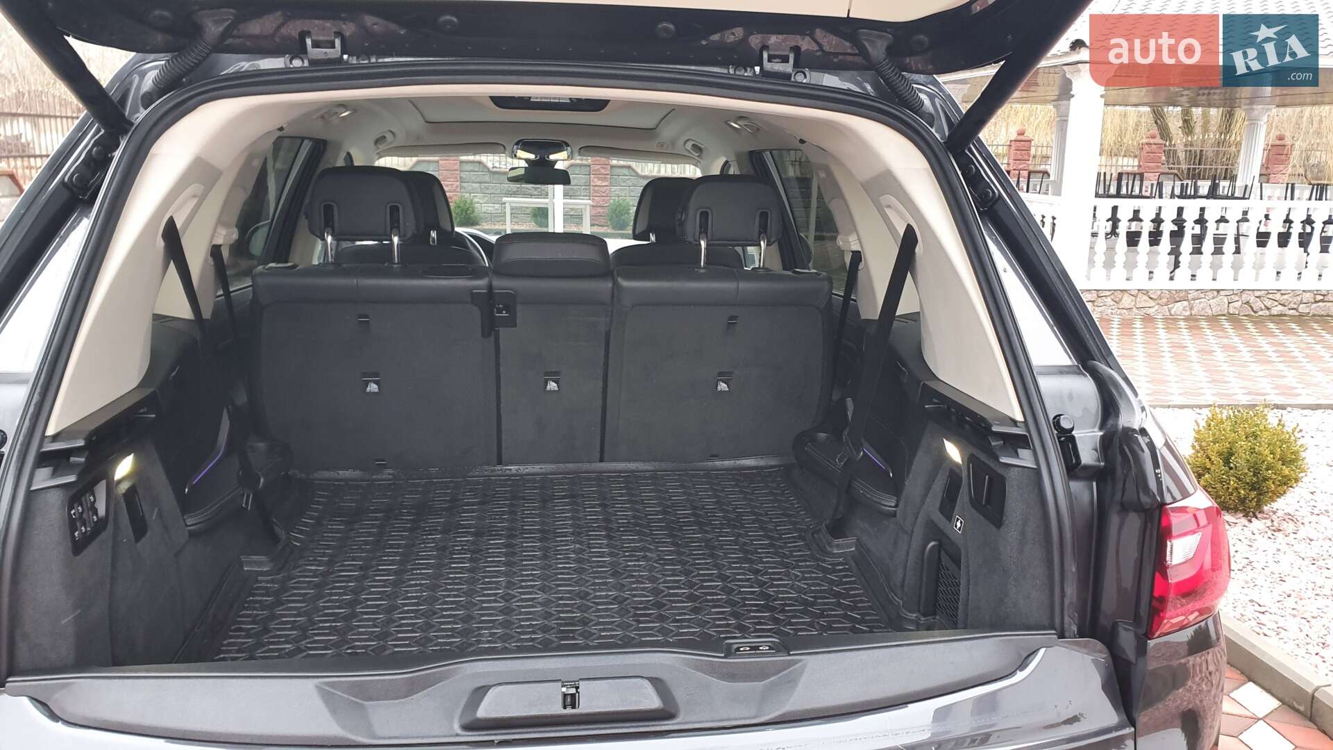 BMW X7 2021 VIN 5UXCW2C07M9H16352 фото оголошення 6 з 37