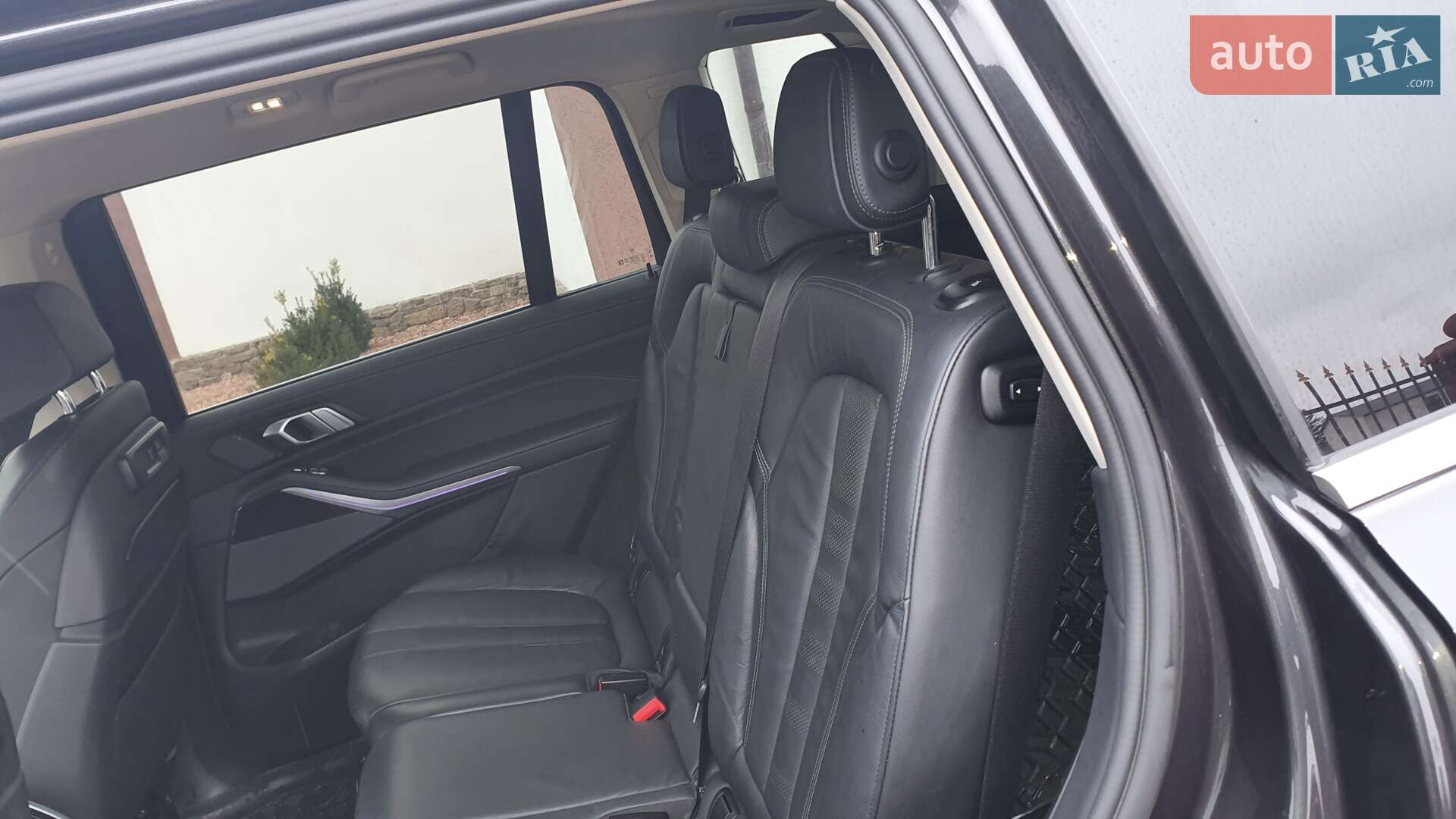 BMW X7 2021 VIN 5UXCW2C07M9H16352 фото оголошення 10 з 37