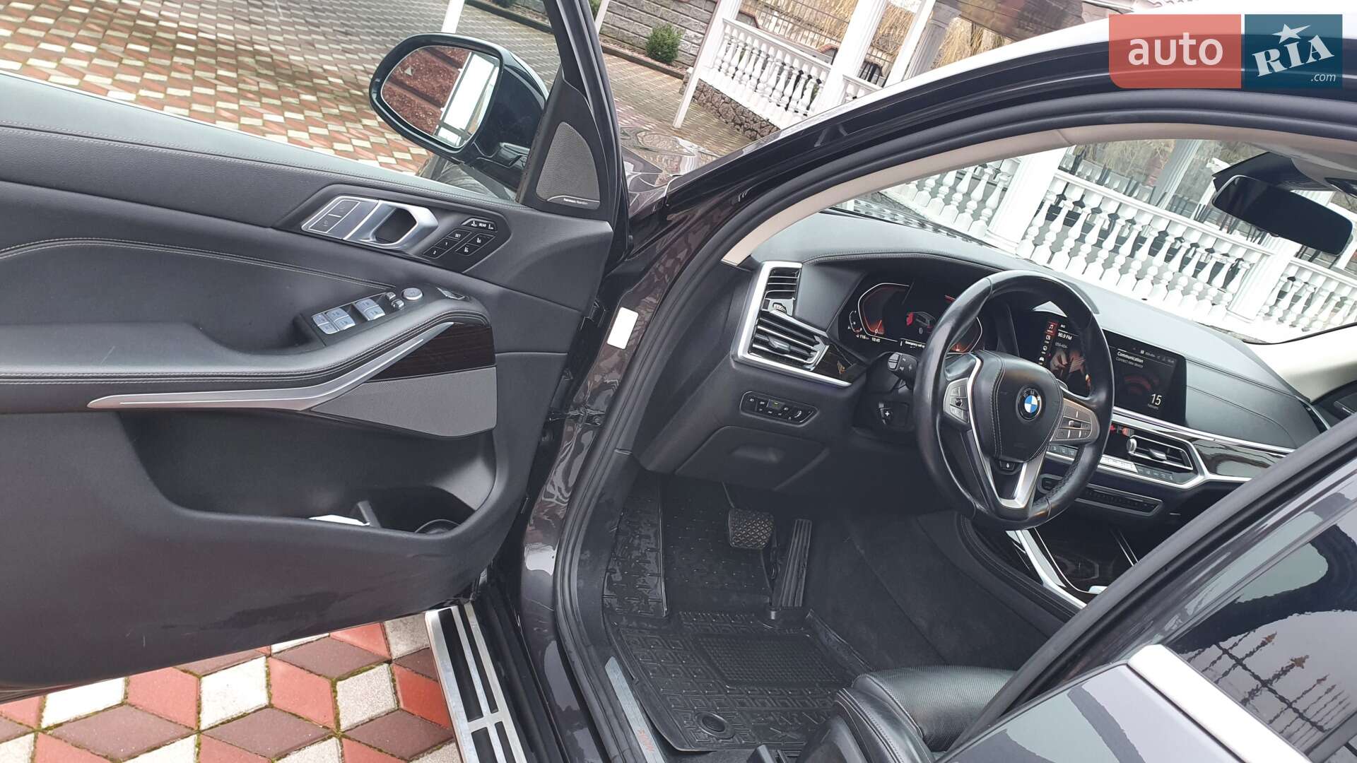 BMW X7 2021 VIN 5UXCW2C07M9H16352 фото оголошення 14 з 37