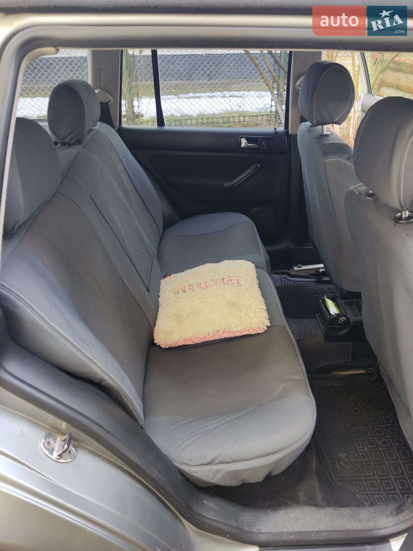 Volkswagen Golf 2003 VIN WVWZZZ1JZ3W532427 фото оголошення 9 з 15