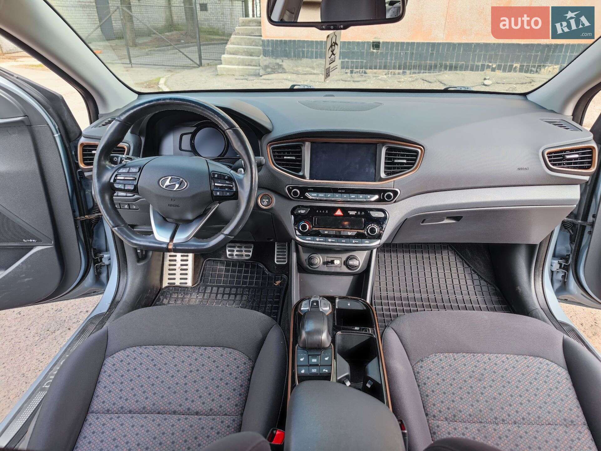 Hyundai Ioniq 2017 VIN KMHC851HFHU016246 фото оголошення 16 з 21