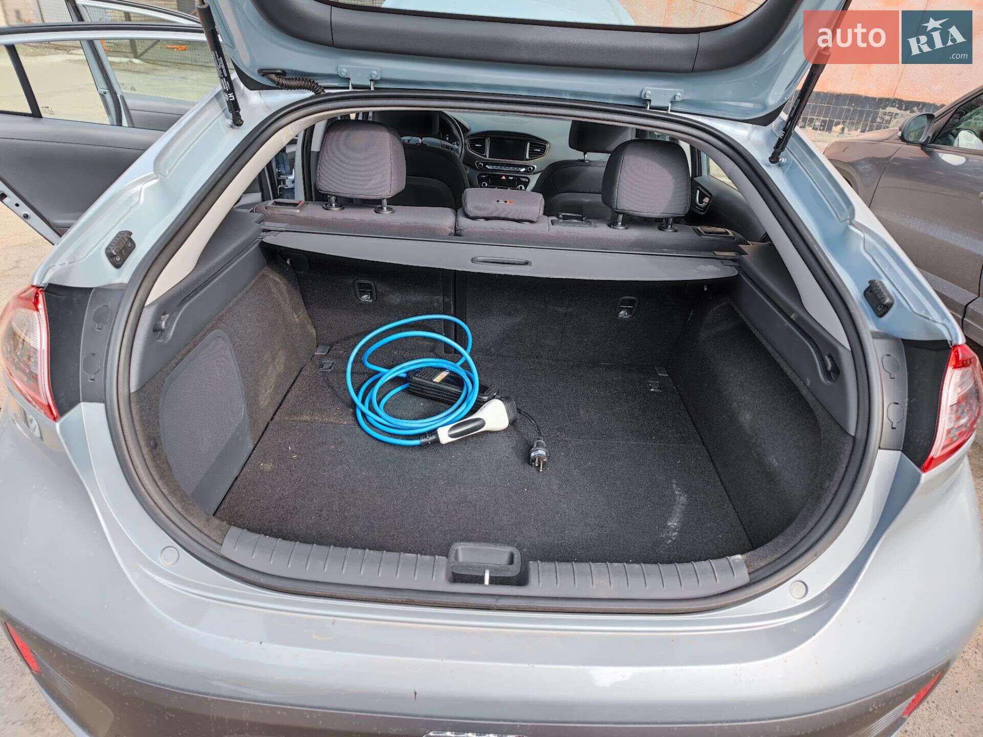 Hyundai Ioniq 2017 VIN KMHC851HFHU016246 фото оголошення 17 з 21