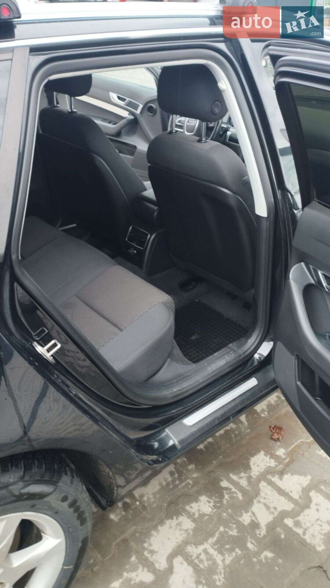 Audi A6 2010 VIN WAUZZZ4F4AN085829 фото оголошення 13 з 40