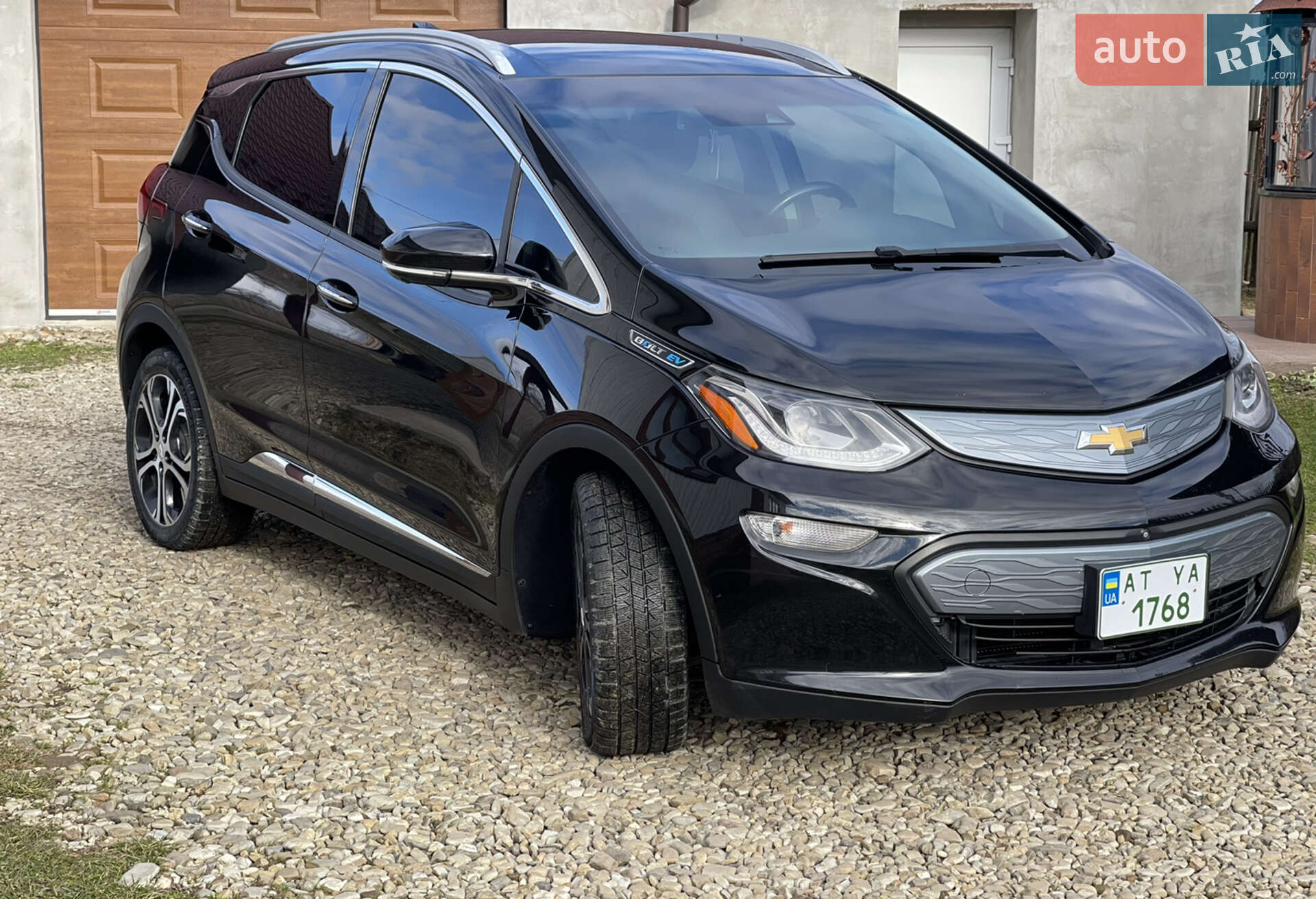Chevrolet Bolt EV 2017 VIN 1G1FX6S04H4182952 фото оголошення 3 з 46