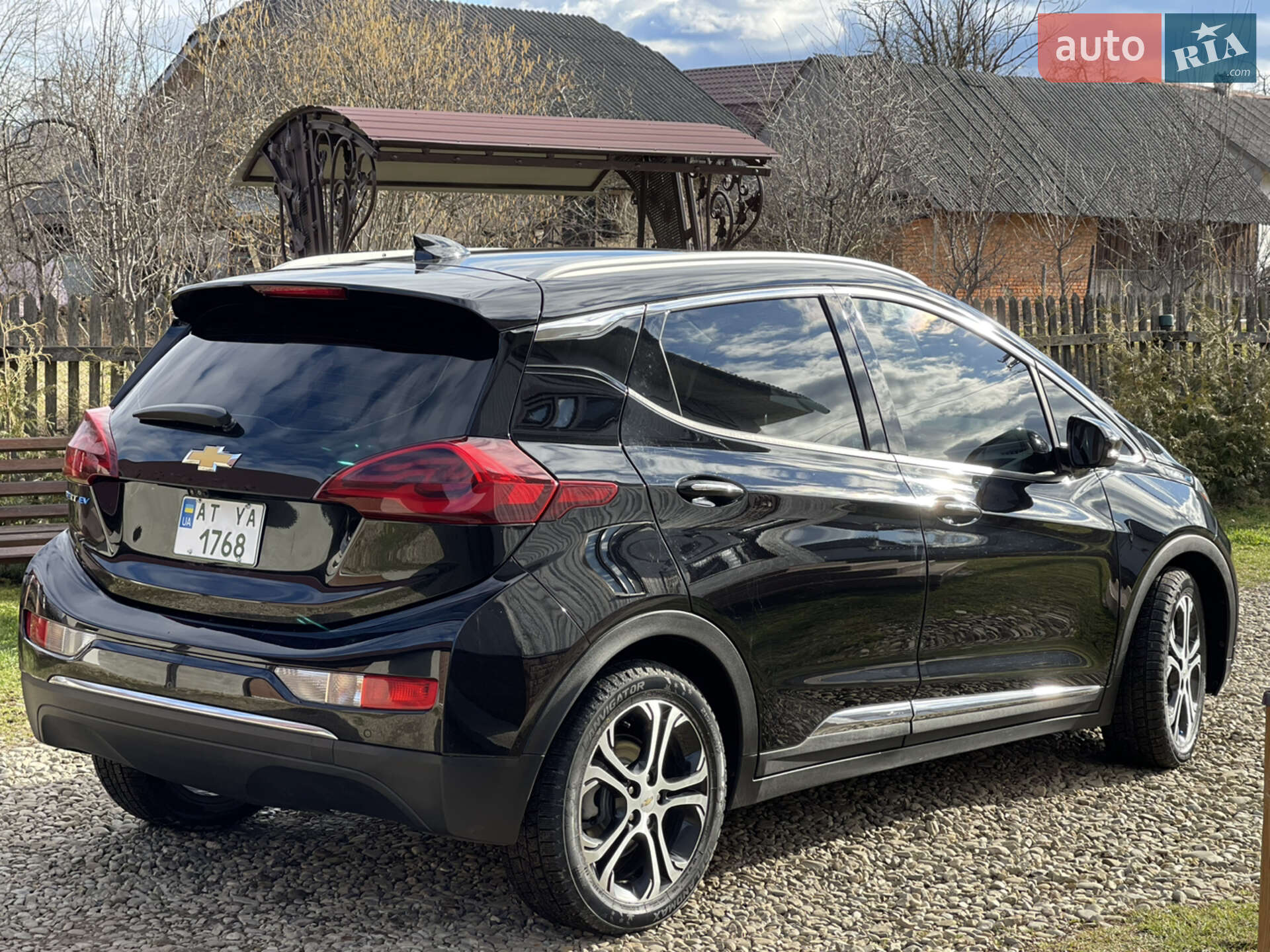 Chevrolet Bolt EV 2017 VIN 1G1FX6S04H4182952 фото оголошення 14 з 46