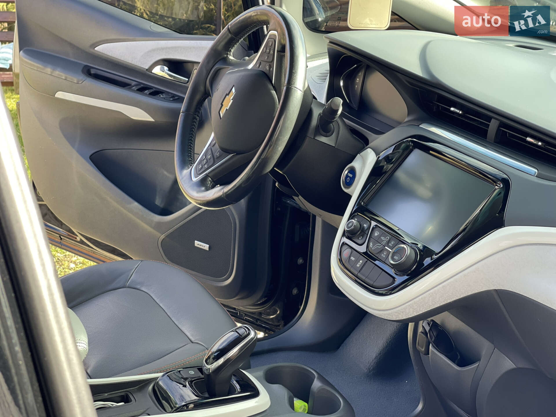 Chevrolet Bolt EV 2017 VIN 1G1FX6S04H4182952 фото оголошення 28 з 46