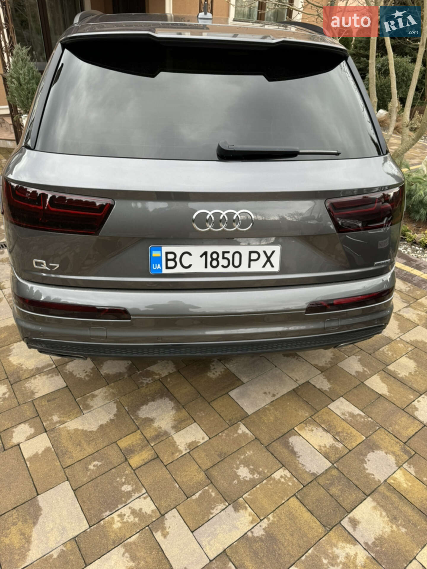 Audi Q7 2019 VIN WA1VAAF70KD049556 фото оголошення 23 з 36