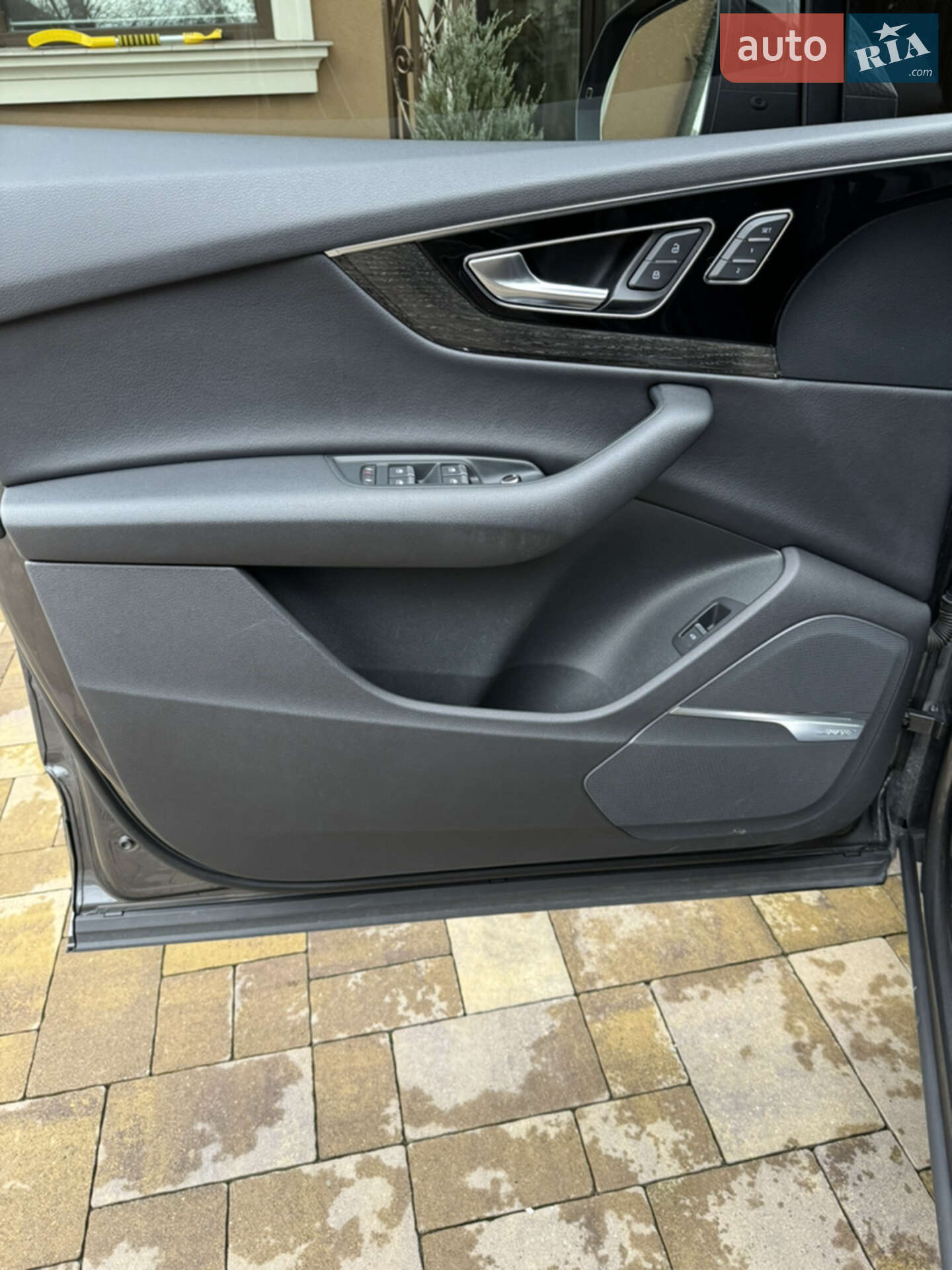 Audi Q7 2019 VIN WA1VAAF70KD049556 фото оголошення 36 з 36