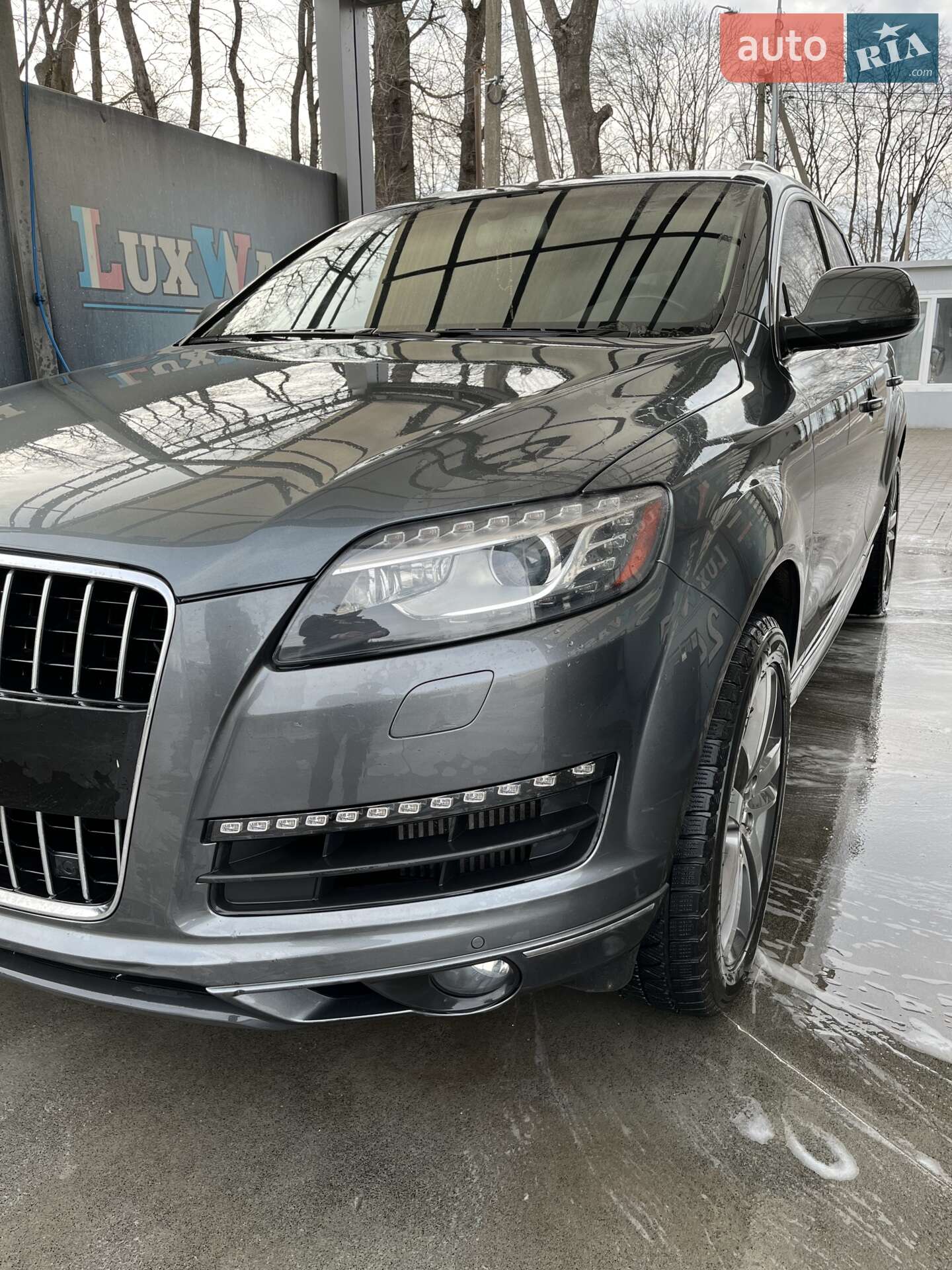Audi Q7 2014 VIN WA1LMAFE8ED018864 фото оголошення 2 з 27