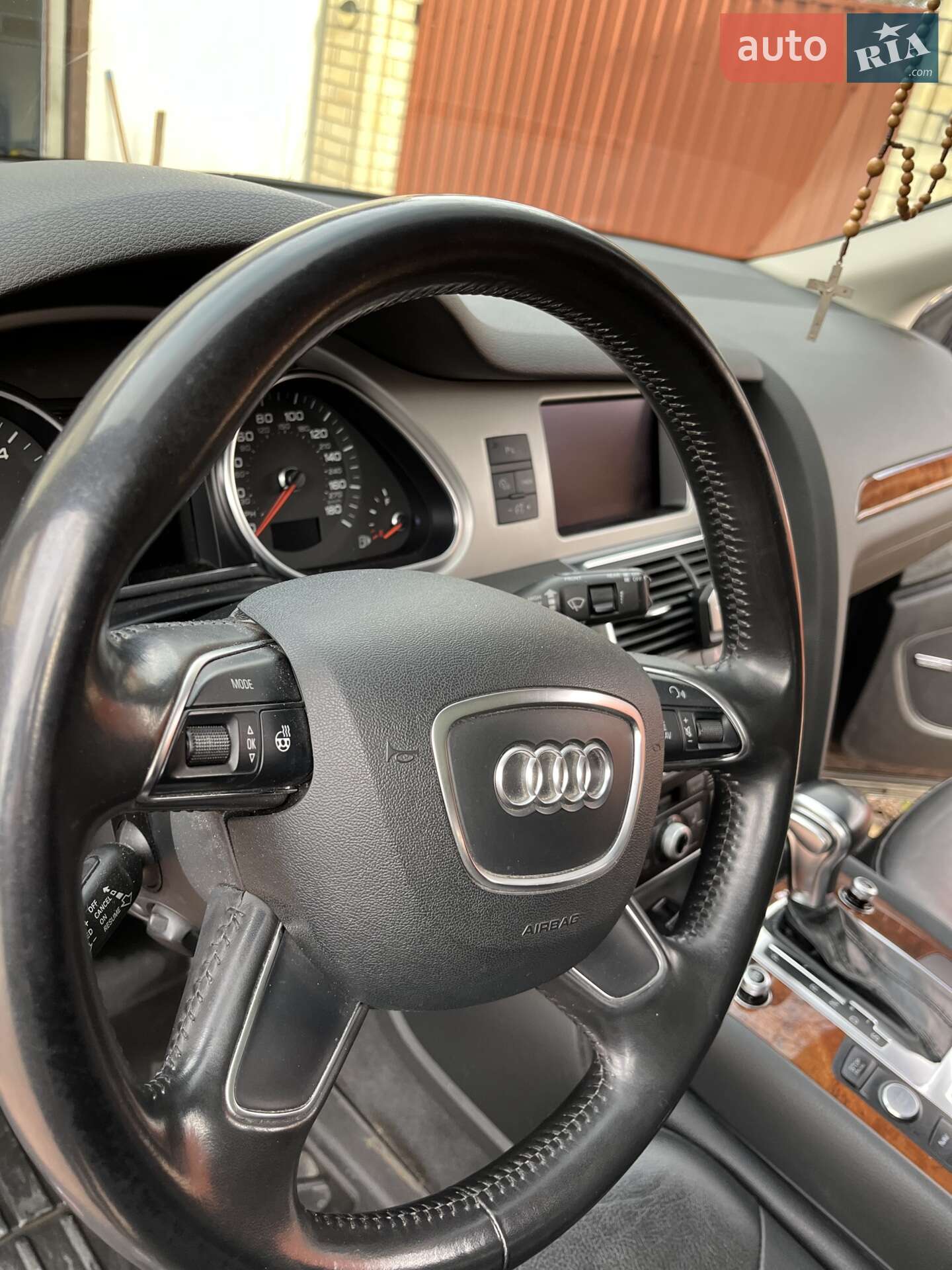 Audi Q7 2014 VIN WA1LMAFE8ED018864 фото оголошення 16 з 27