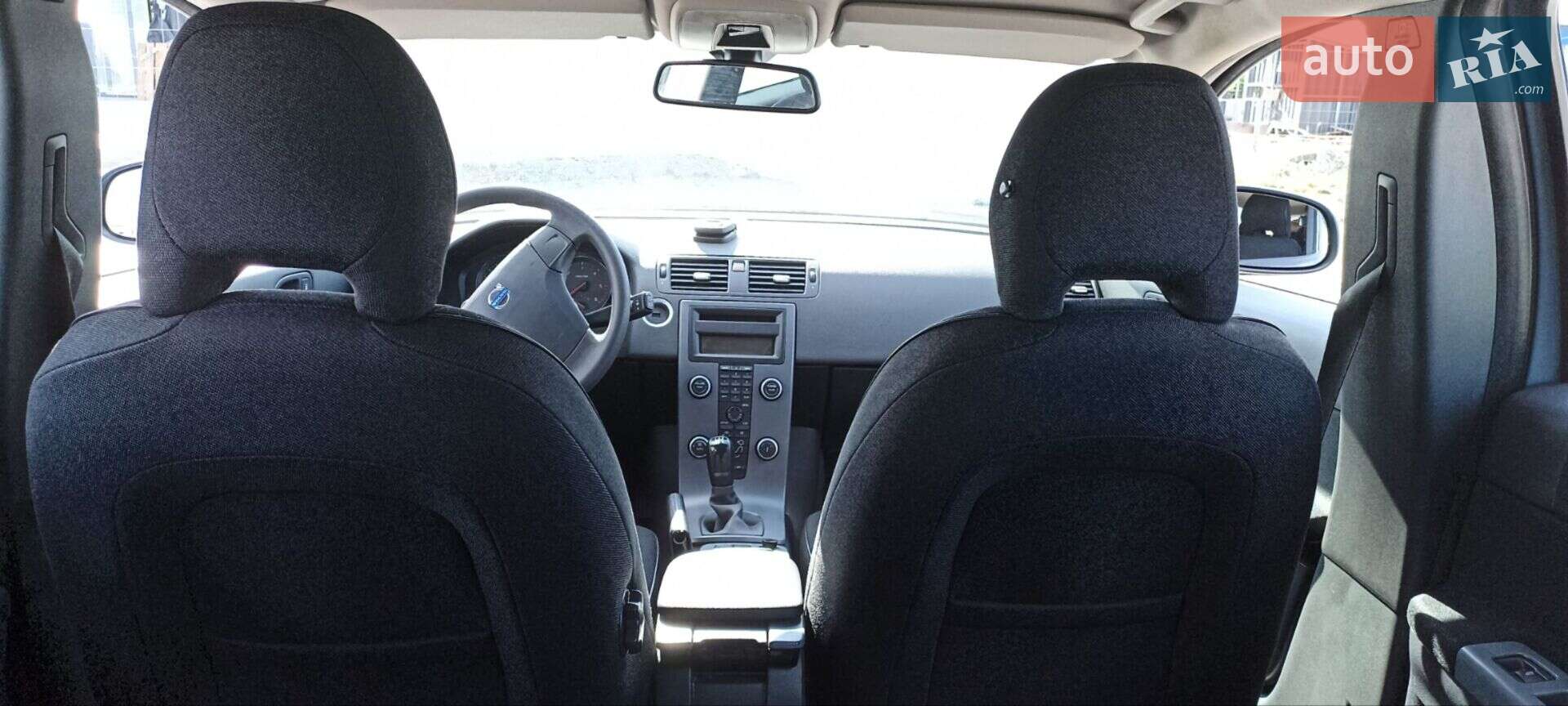 Volvo V50 2010 VIN YV1MW76F2A2567381 фото оголошення 3 з 17