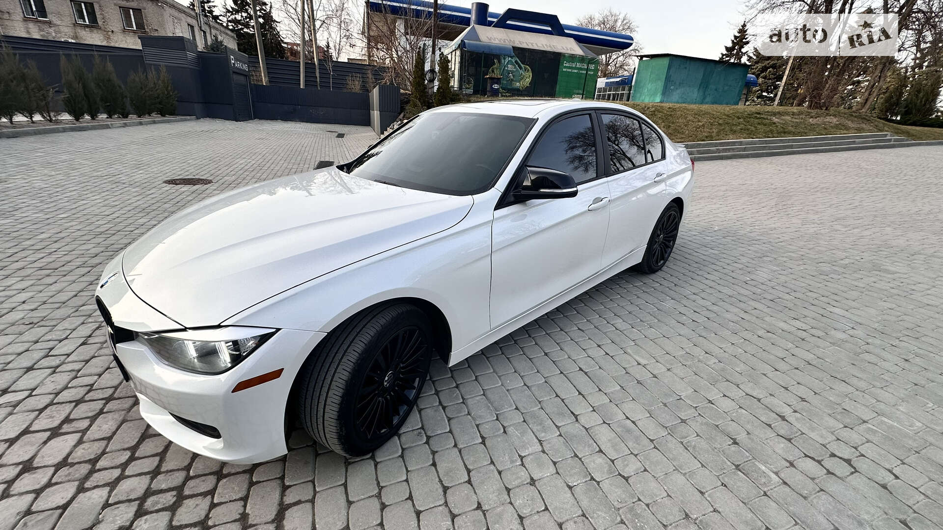 BMW 3 Series 2012 VIN WBA3C1C50CF430465 фото оголошення 8 з 23
