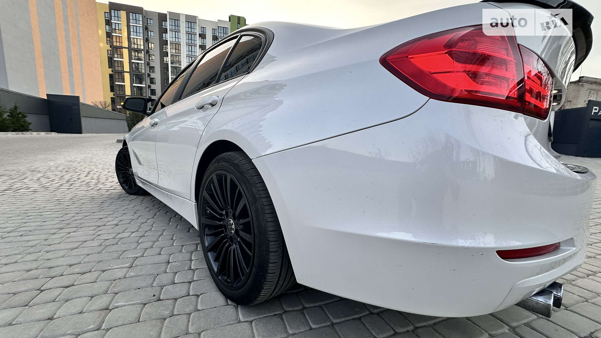 BMW 3 Series 2012 VIN WBA3C1C50CF430465 фото оголошення 14 з 23