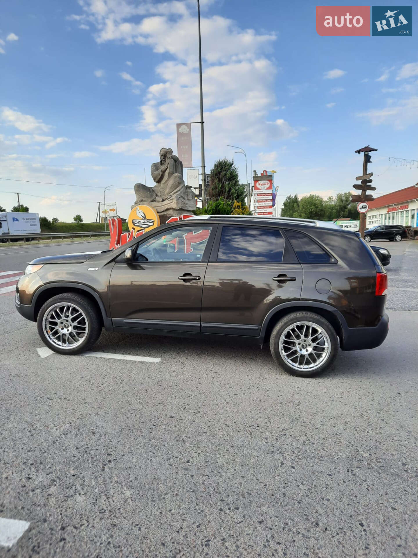 Kia Sorento 2009 VIN KNAKT814AA5042494 фото оголошення 2 з 13
