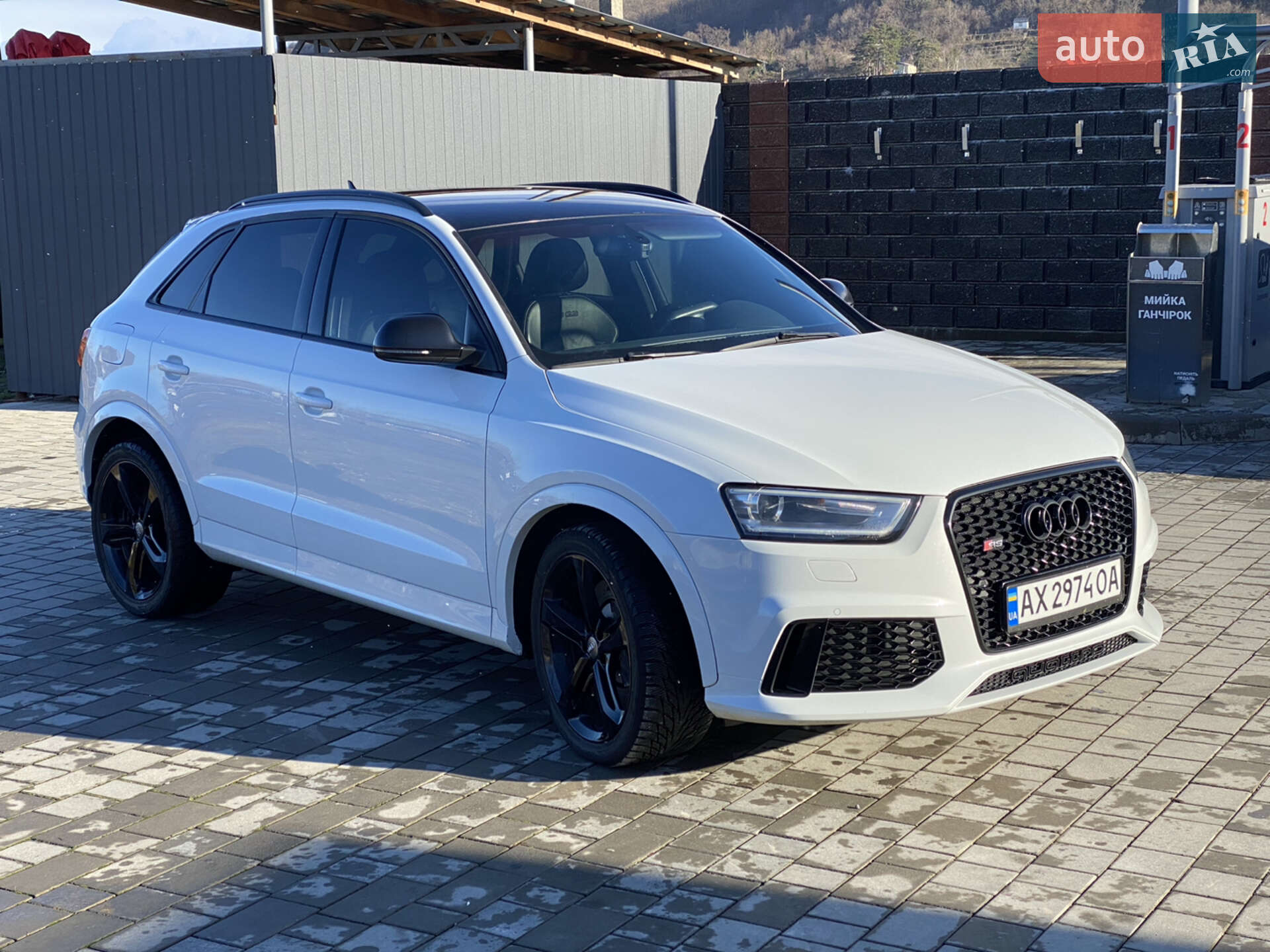 Audi RS Q3 2014 VIN Y79ZZZ8U6ERC46545 фото оголошення 10 з 43