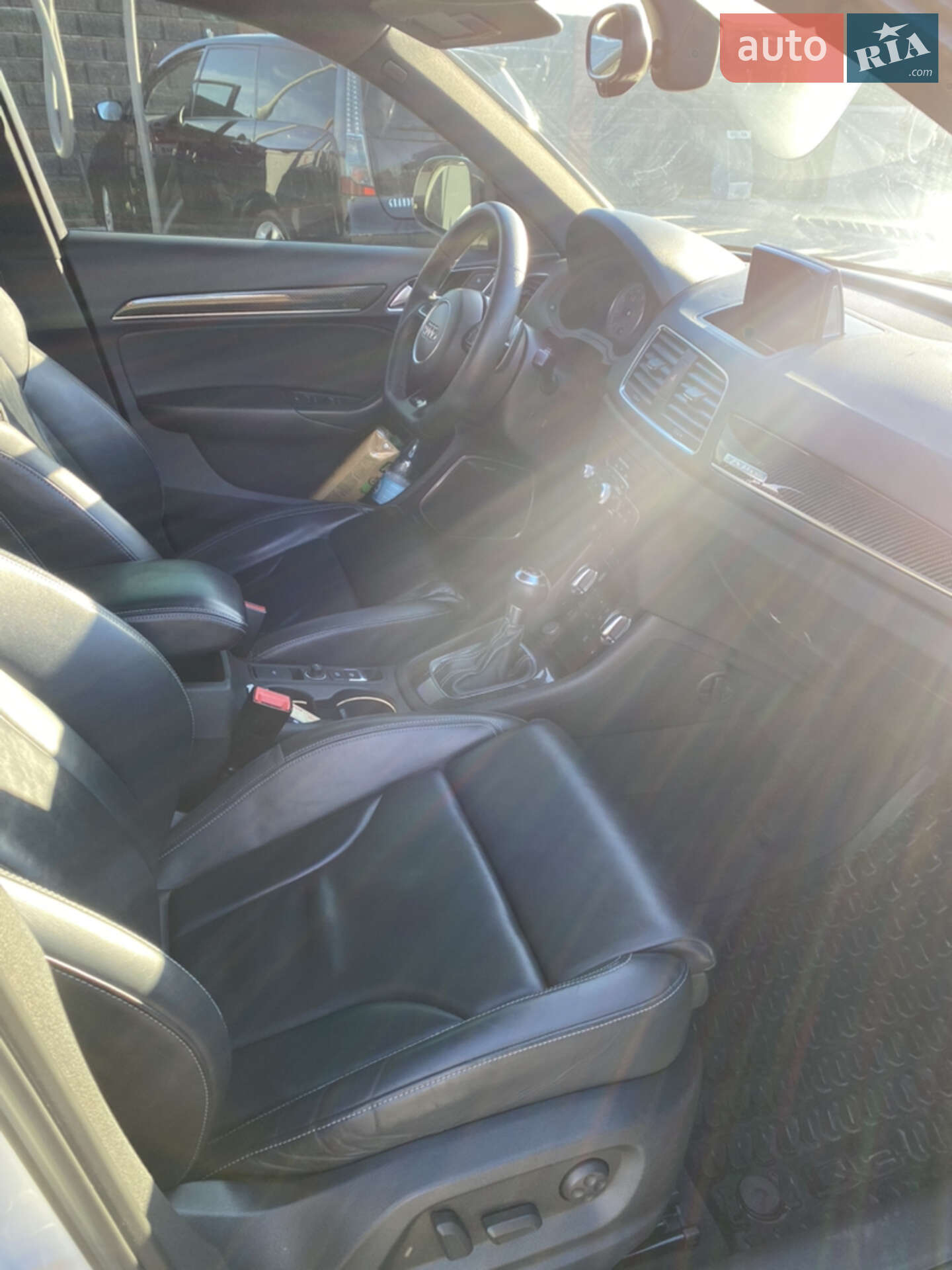 Audi RS Q3 2014 VIN Y79ZZZ8U6ERC46545 фото оголошення 12 з 43