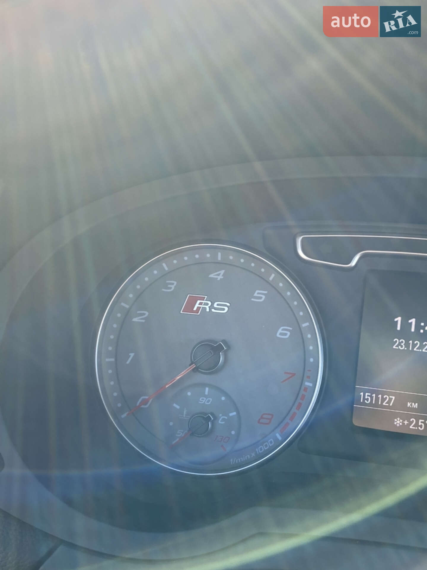 Audi RS Q3 2014 VIN Y79ZZZ8U6ERC46545 фото оголошення 15 з 43