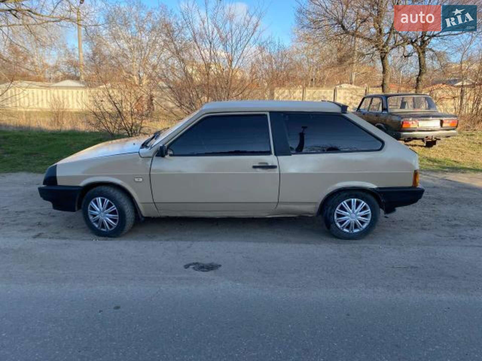 ВАЗ / Lada 2108 1985 VIN XTA210800F0003294 фото оголошення 2 з 8