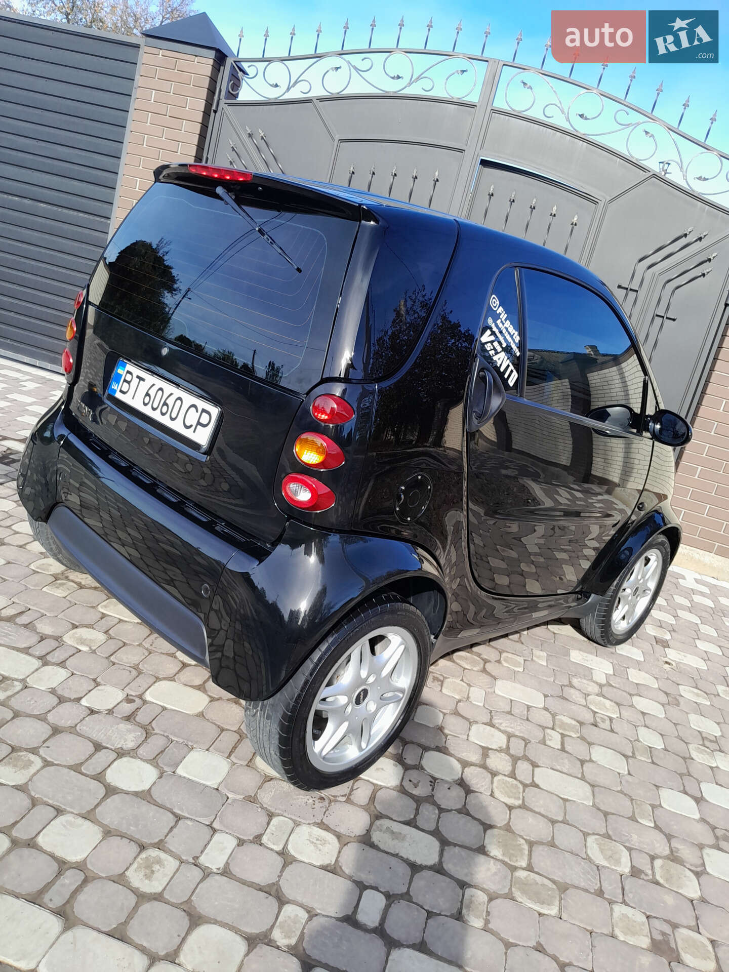 Smart Fortwo 2005 VIN WME4503321J193187 фото оголошення 2 з 19