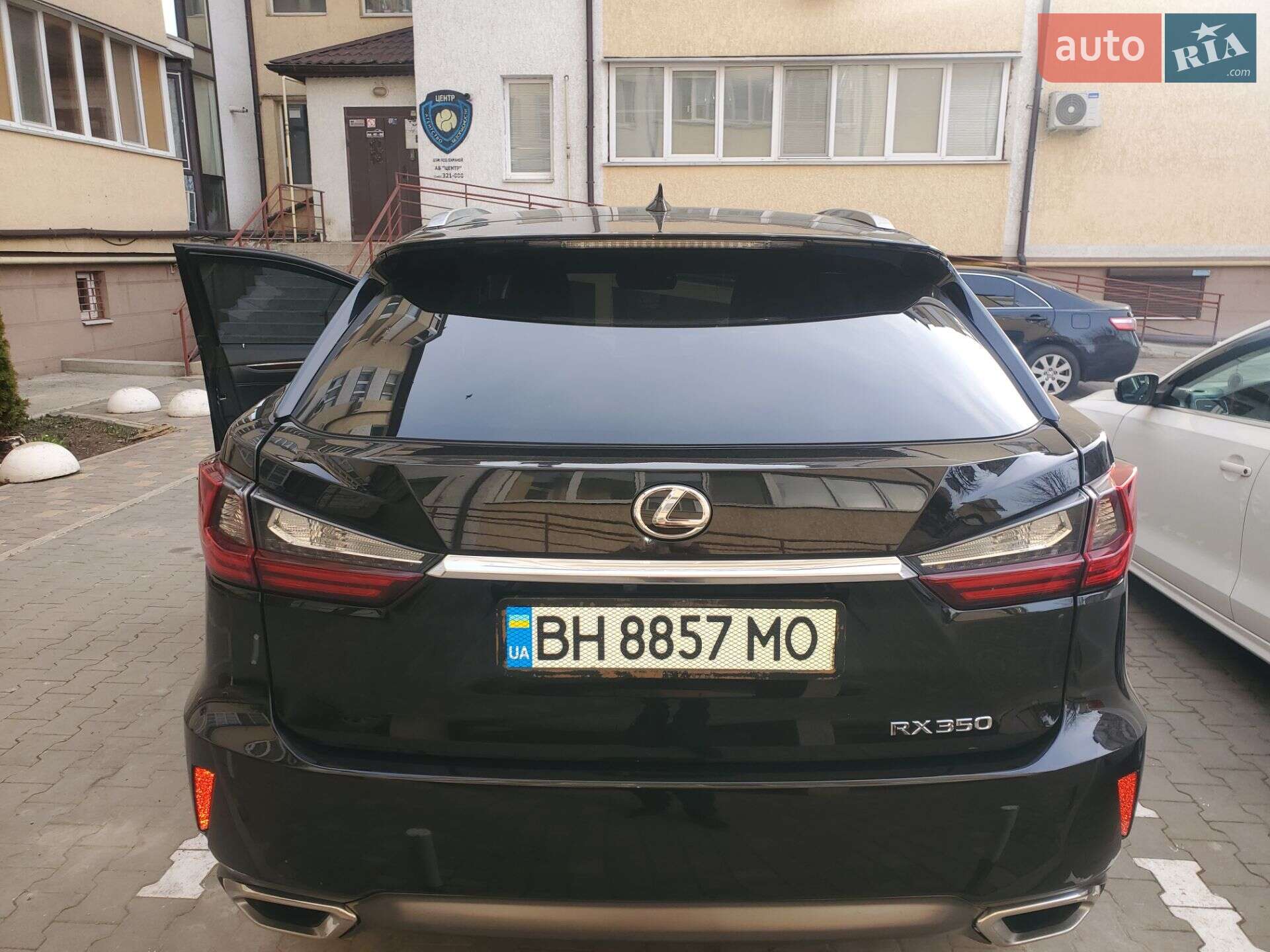 Lexus RX 2016 VIN 2T2BZMCA2GC013404 фото оголошення 13 з 24