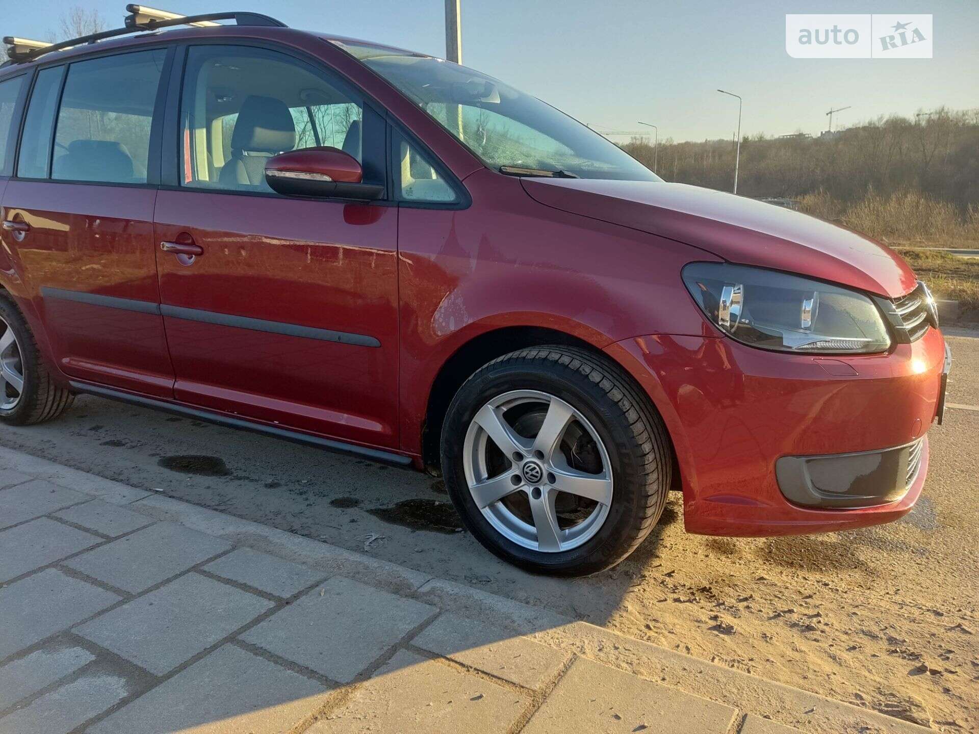 Volkswagen Touran 2011 VIN WVGZZZ1TZBW064951 фото оголошення 2 з 11