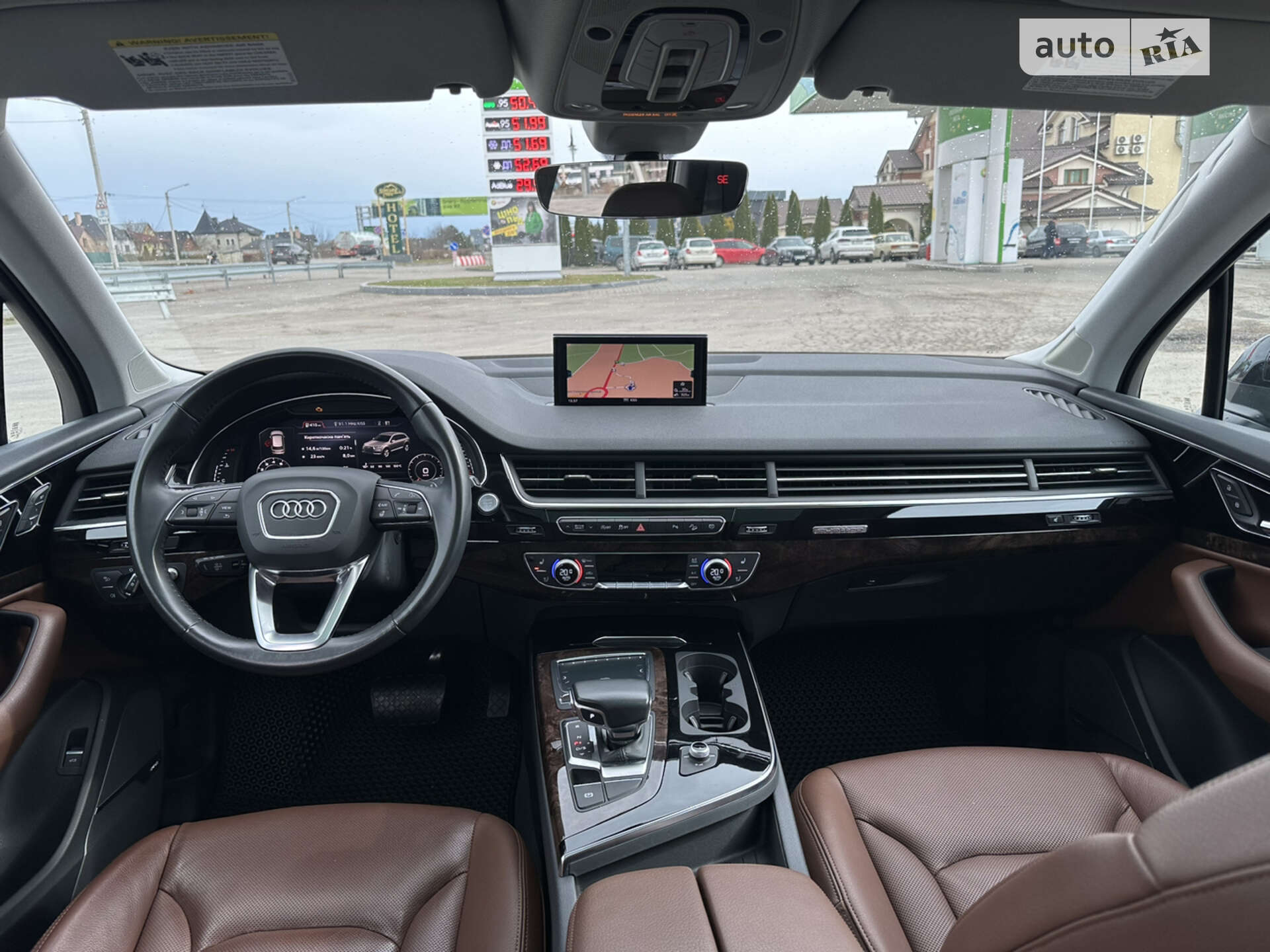 Audi Q7 2017 VIN WA1VAAF70JD021920 фото оголошення 22 з 31