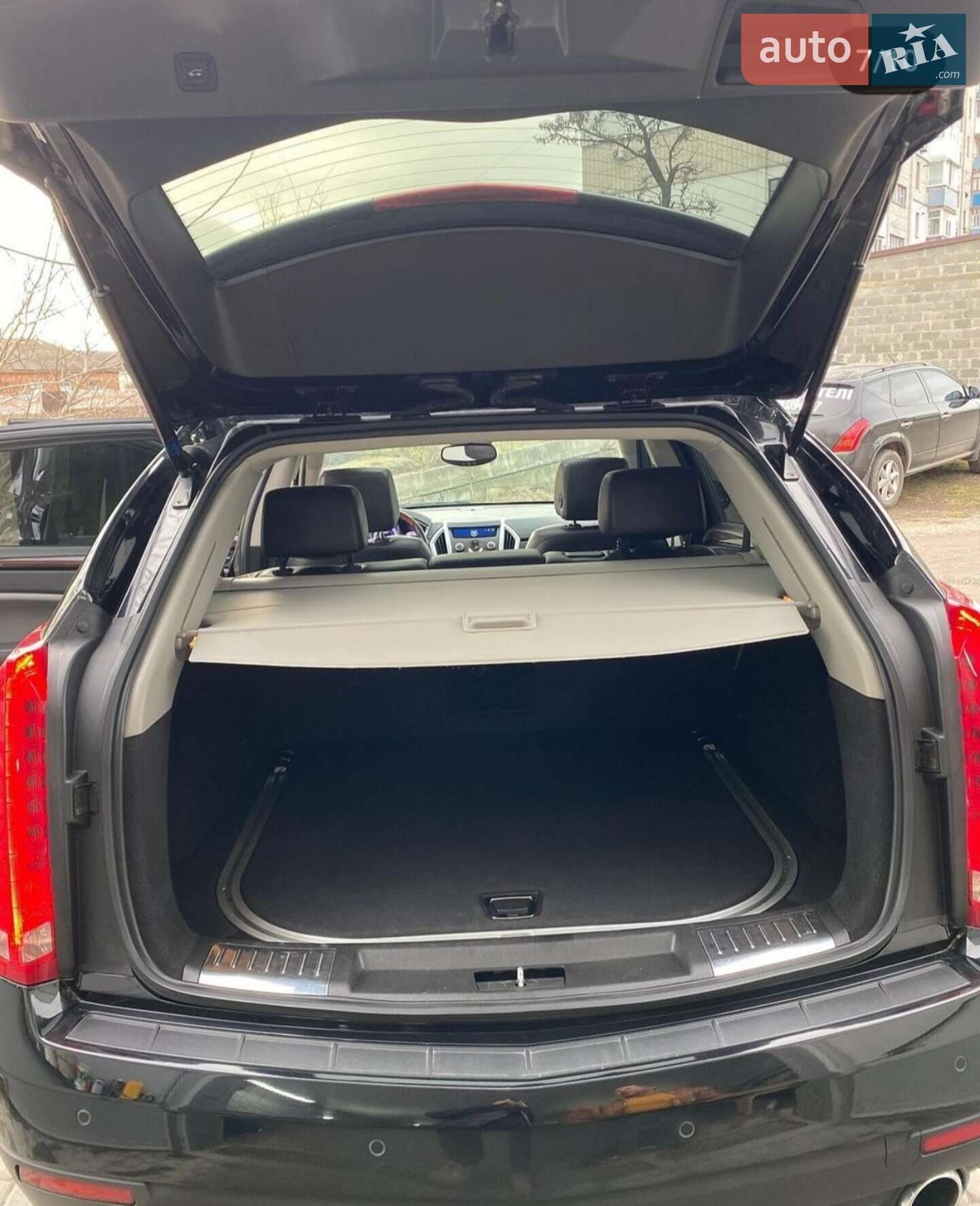 Cadillac SRX 2010 VIN 3GYFNJE40AS553068 фото оголошення 23 з 35