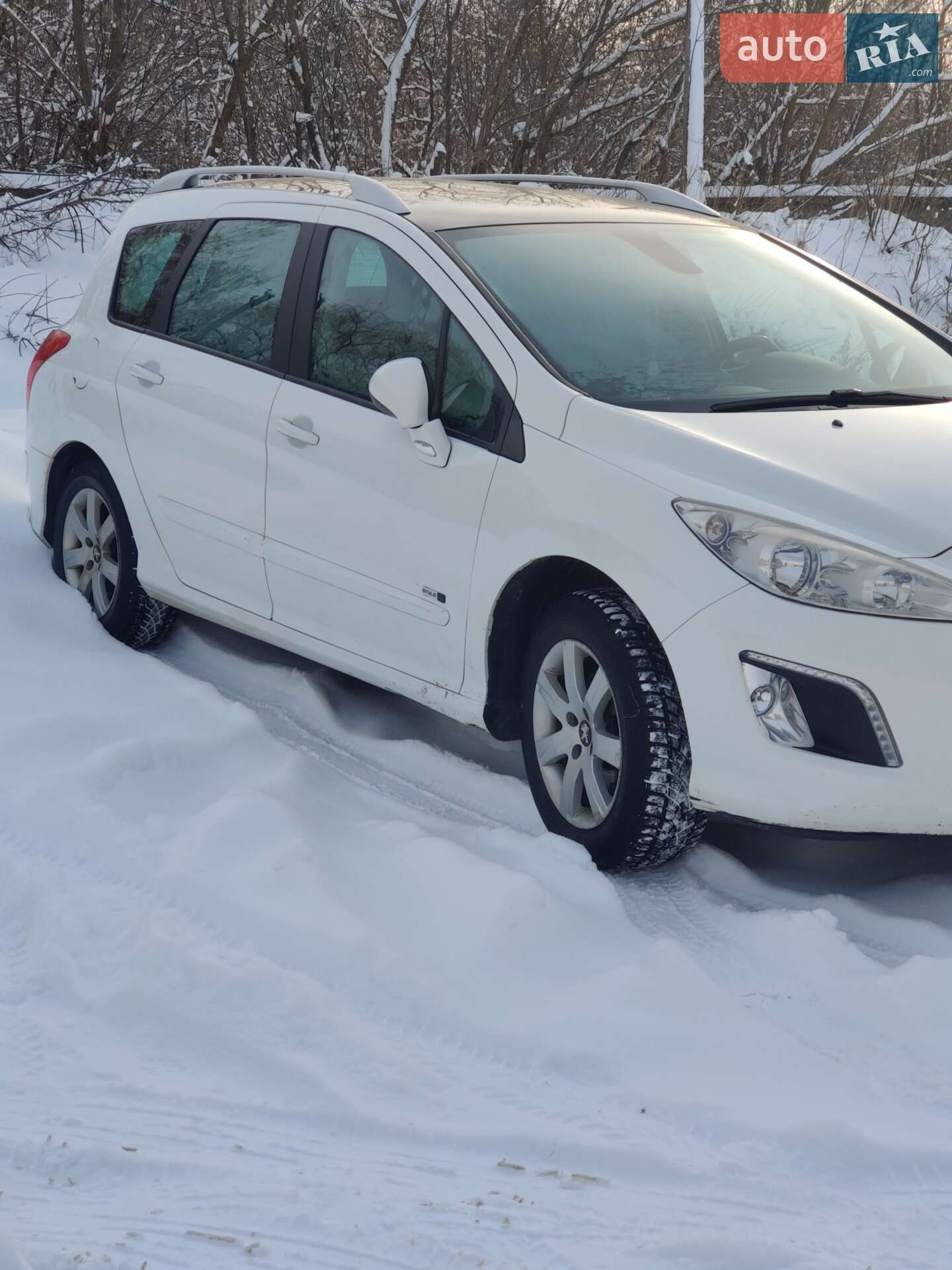 Peugeot 308 2013 VIN VF34H9HD8DS117258 фото оголошення 12 з 16
